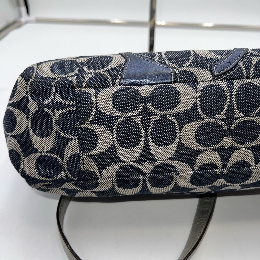 Coach Coach Denim and Leather Signature Tote (no hang tag) Size ONE SIZE - 13 Thumbnail
