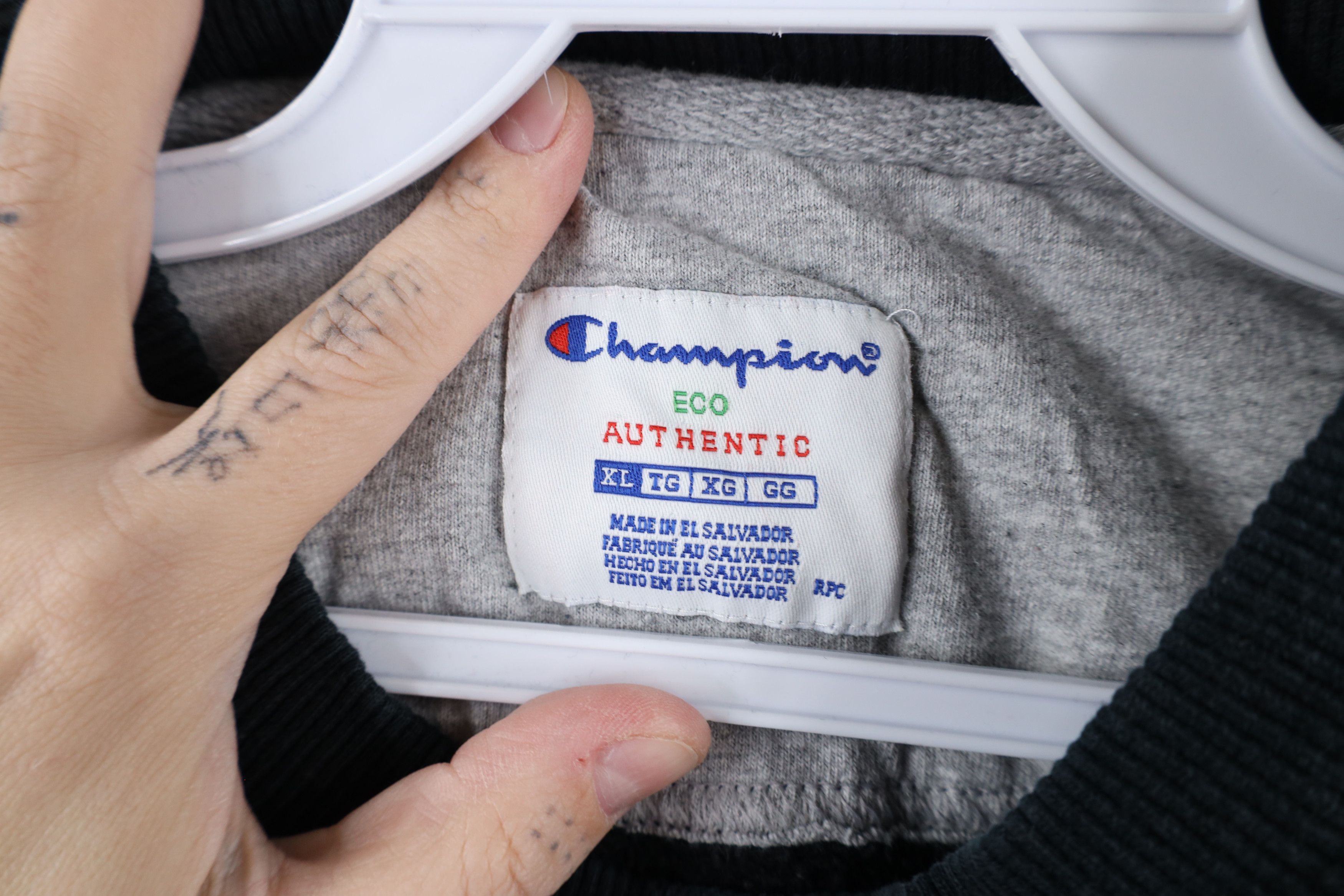 Champion × Vintage Vintage Champion Classic Logo Crewneck Sweatshirt Black Size US XL / EU 56 / 4 - 10 Thumbnail