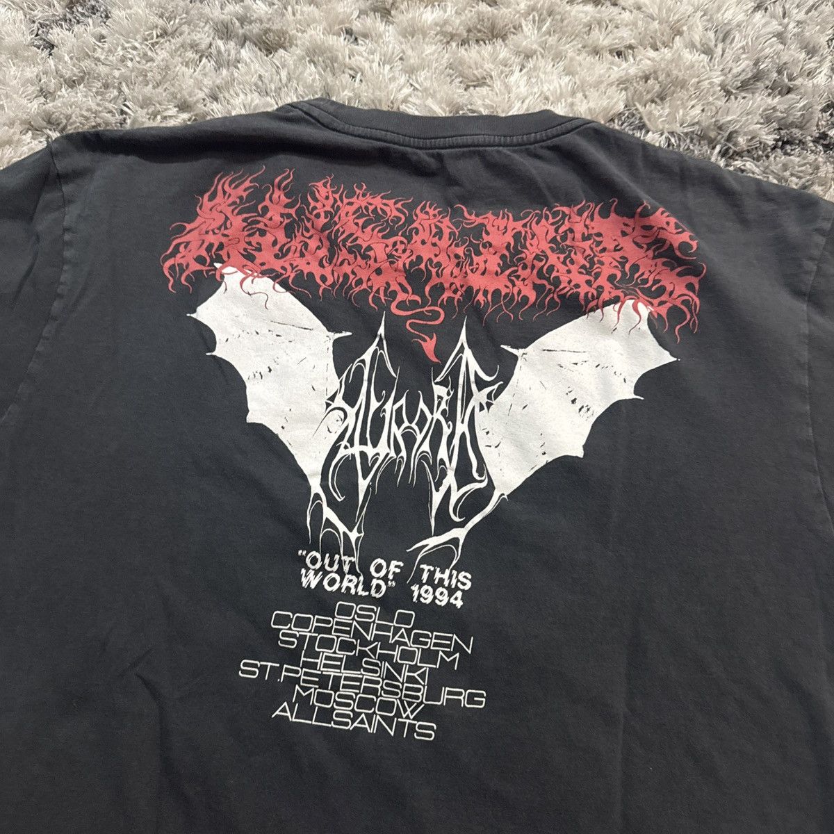Band Tees × Designer OG AllSaint Aurocide Out Of This World 1994 T-Shirt Size US M / EU 48-50 / 2 - 2 Thumbnail