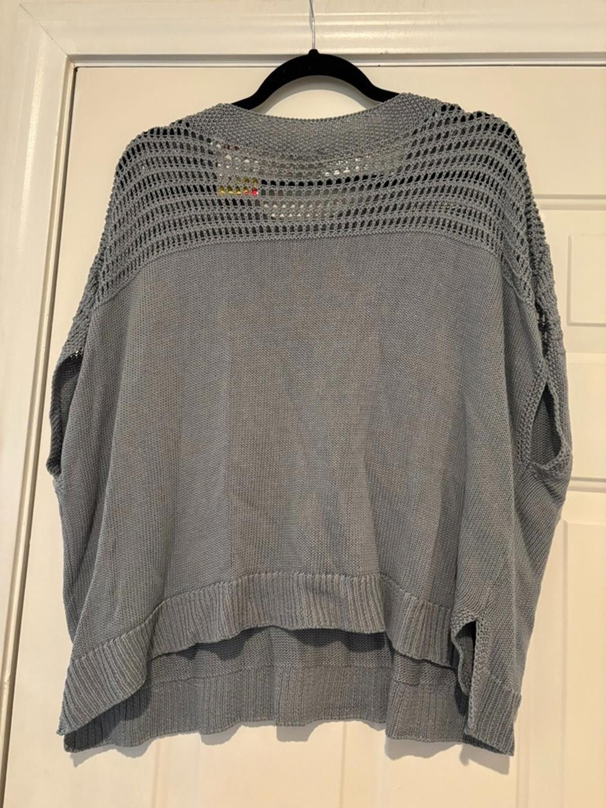 Designer Womens Max Studio oversized sz S knit shirt #387 Size S / US 4 / IT 40 - 2 Thumbnail