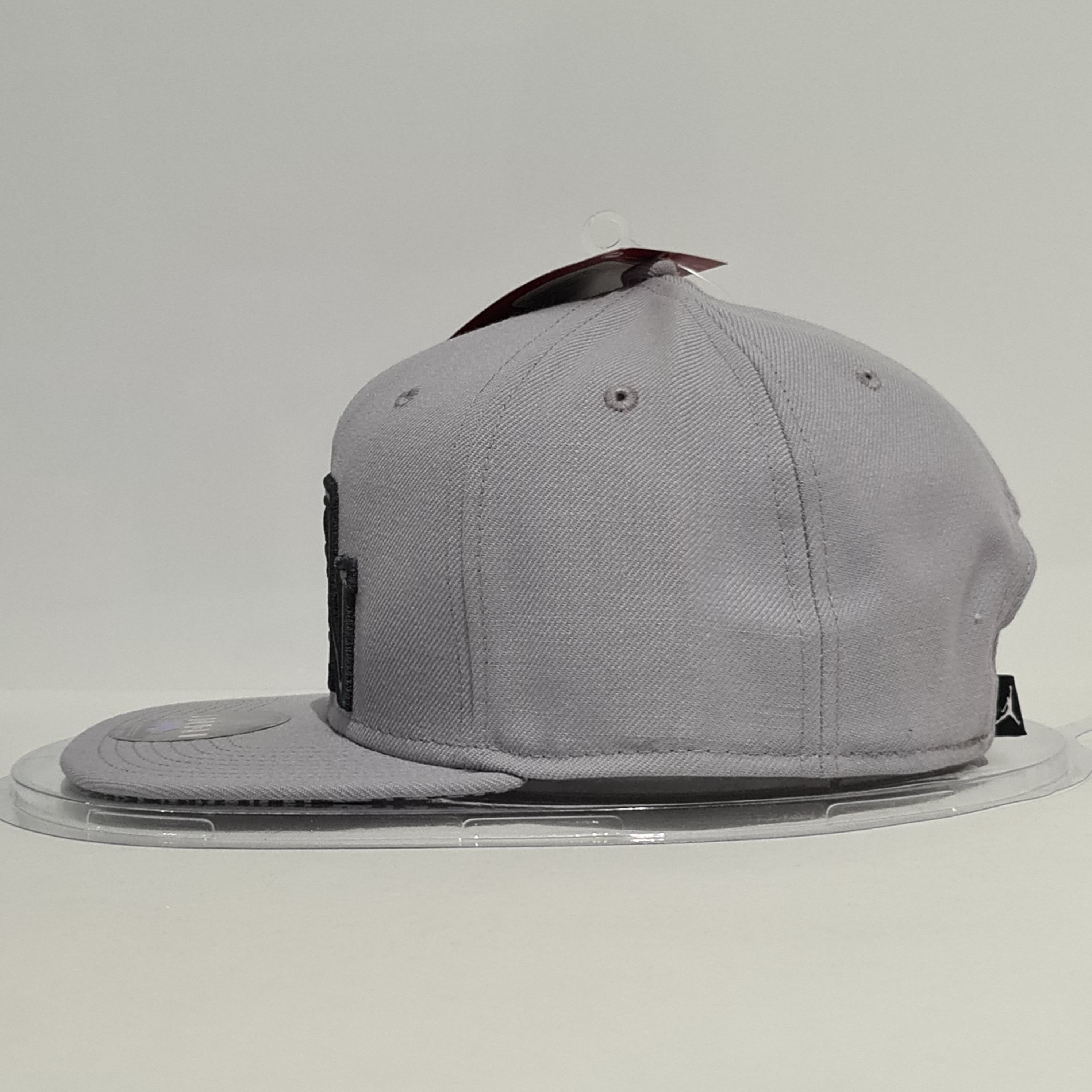 Jordan Brand Jordan Cap Snapback 'JRDN Interlock' Smoke Grey Size ONE SIZE - 3 Thumbnail