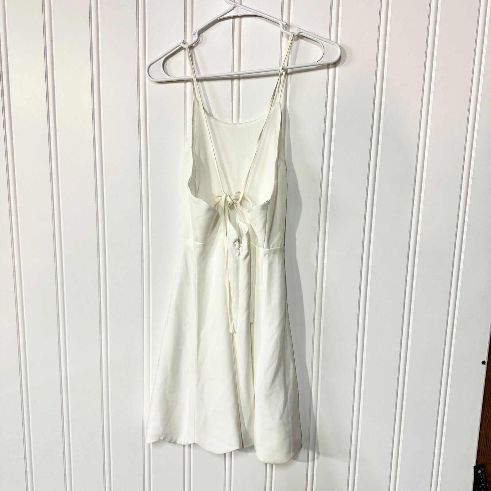 Other Lulus M White Sleeveless Open Back Summer Party Mini Dress Size M / US 6-8 / IT 42-44 - 2 Thumbnail
