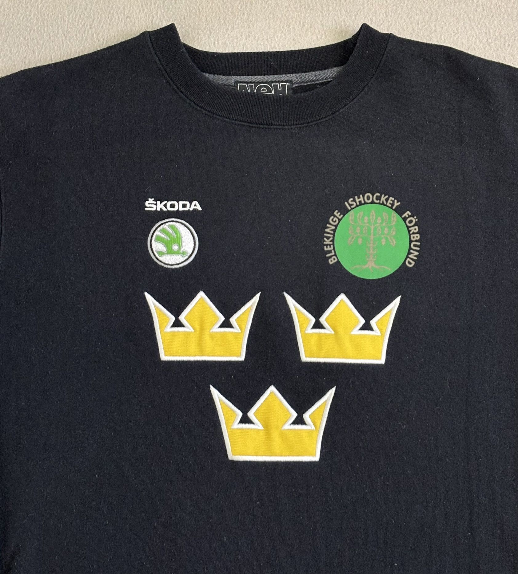 Vintage Blekinge IshockeyForbund Skoda NEH Hockey Sweatshirt medium Size US M / EU 48-50 / 2 - 6 Thumbnail