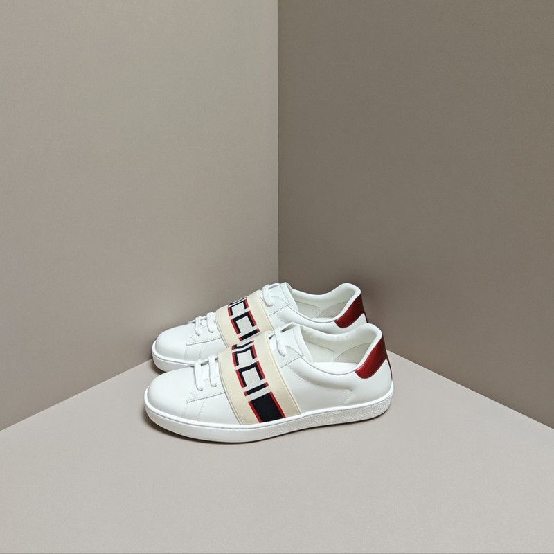 Gucci Gucci ACE Patent Leather Striped Low-Top Sneakers - Size US 7.5 / EU 40-41 - 1 Thumbnail