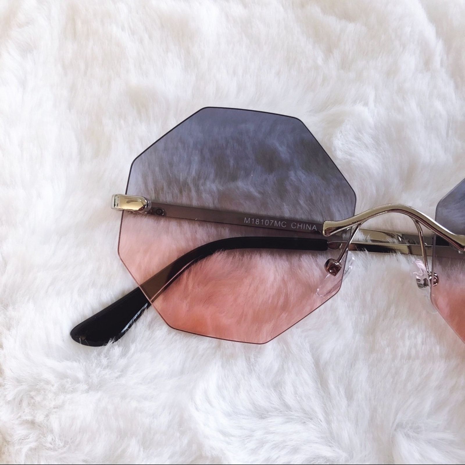 Other Alaiya Blue & Pink Octogonal Ombre Sunglasses Size ONE SIZE - 2 Thumbnail