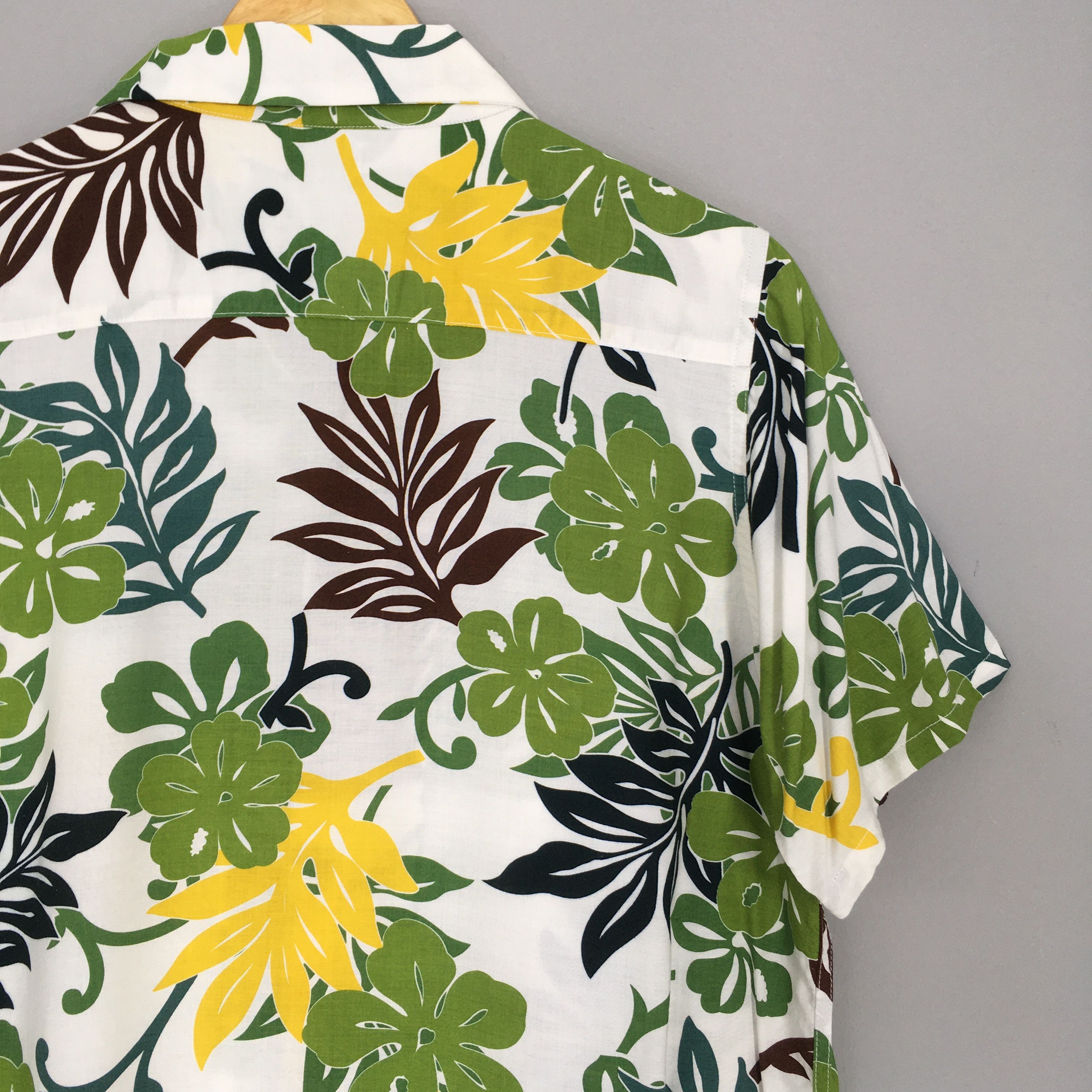 Vintage Vintage 90s Aloha Floral Hawaiian Rayon Shirt Medium Size US M / EU 48-50 / 2 - 8 Thumbnail