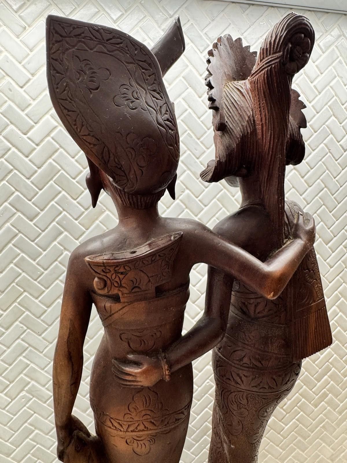 Designer Vintage BALI WOMANS Hand Carved WOOD Sculpture Couple Statue Size ONE SIZE - 5 Thumbnail