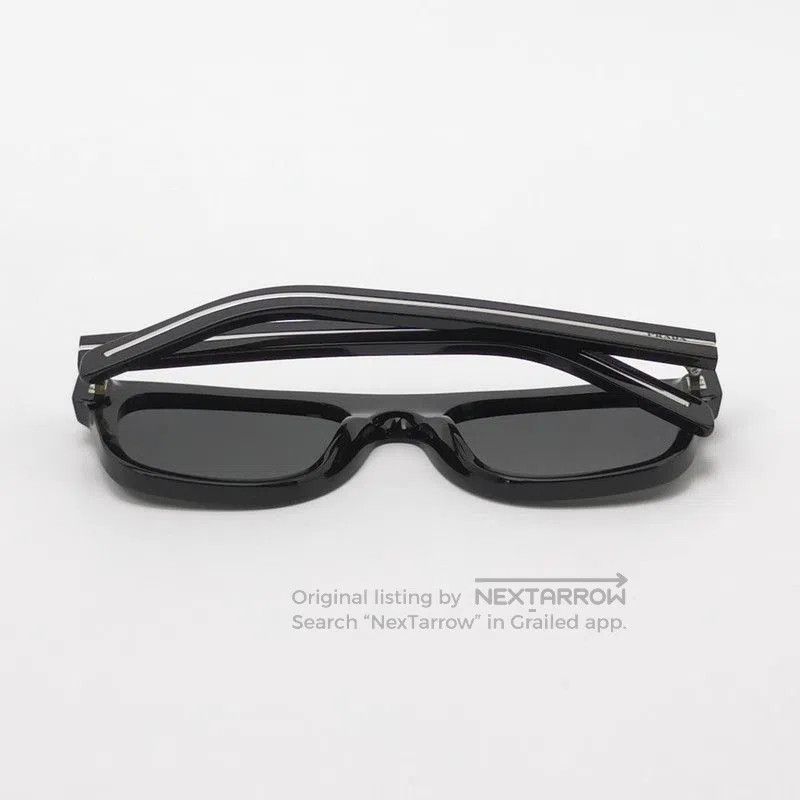 Prada Prada Logo Eyewear for Stylish Flair. Size ONE SIZE - 2 Thumbnail