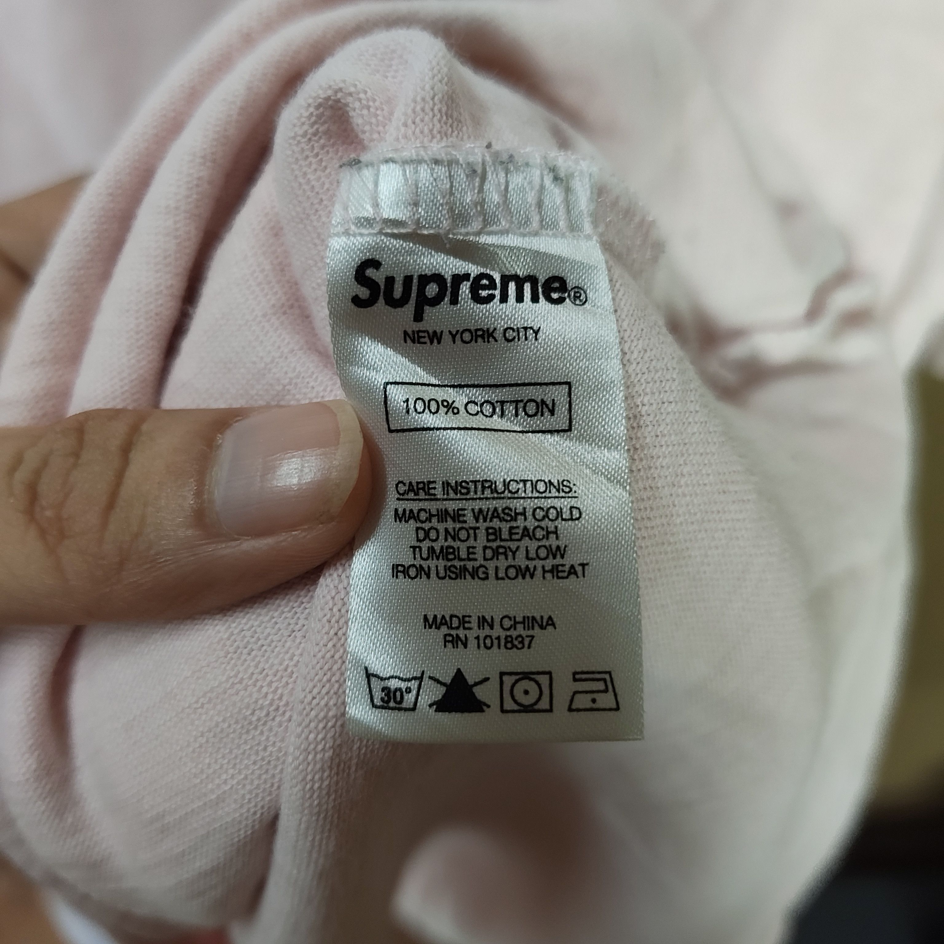 Supreme SUPREME x L.A.M.F. Punk Album Tshirt Size US L / EU 52-54 / 3 - 6 Thumbnail