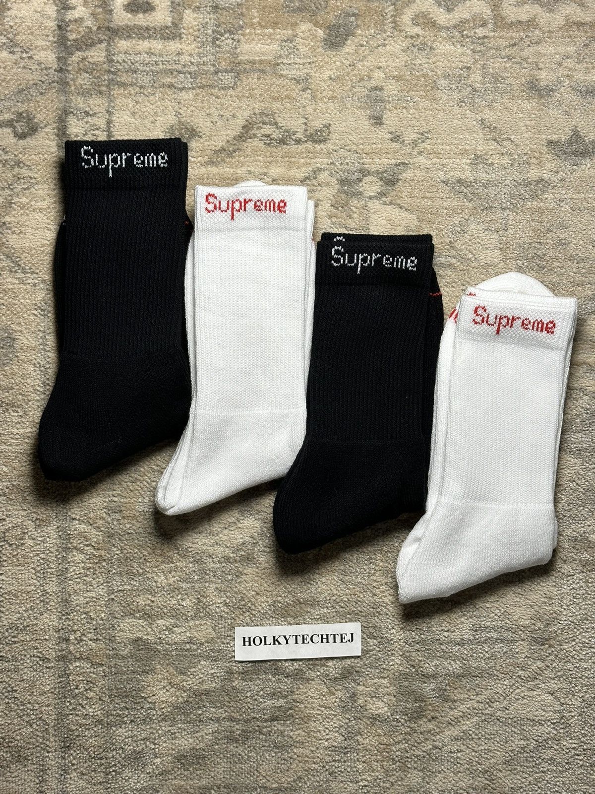 Supreme Supreme Hanes Socks - 4x Pairs Size ONE SIZE - 1 Preview
