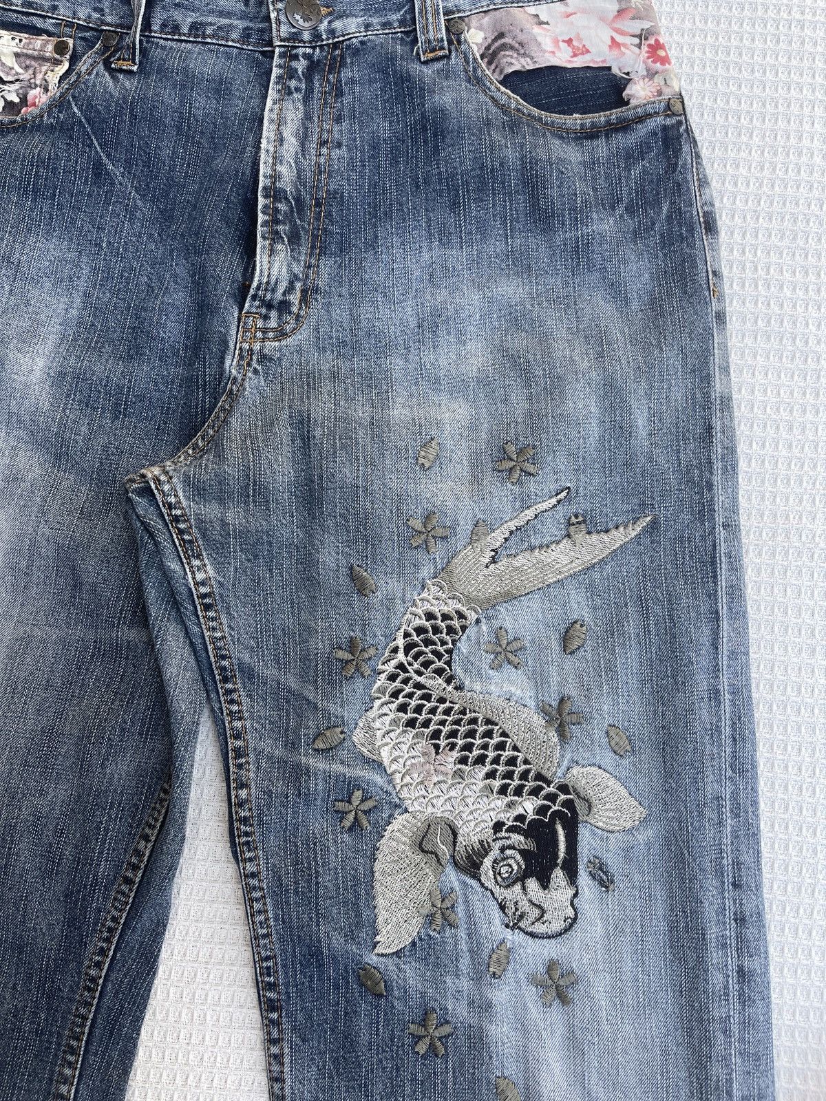 Karakuri Tamashii LastDrop🔥Rare🔥VtgJapanese Brand Karakuri Style Sukajan Jeans Size US 34 / EU 50 - 3 Thumbnail