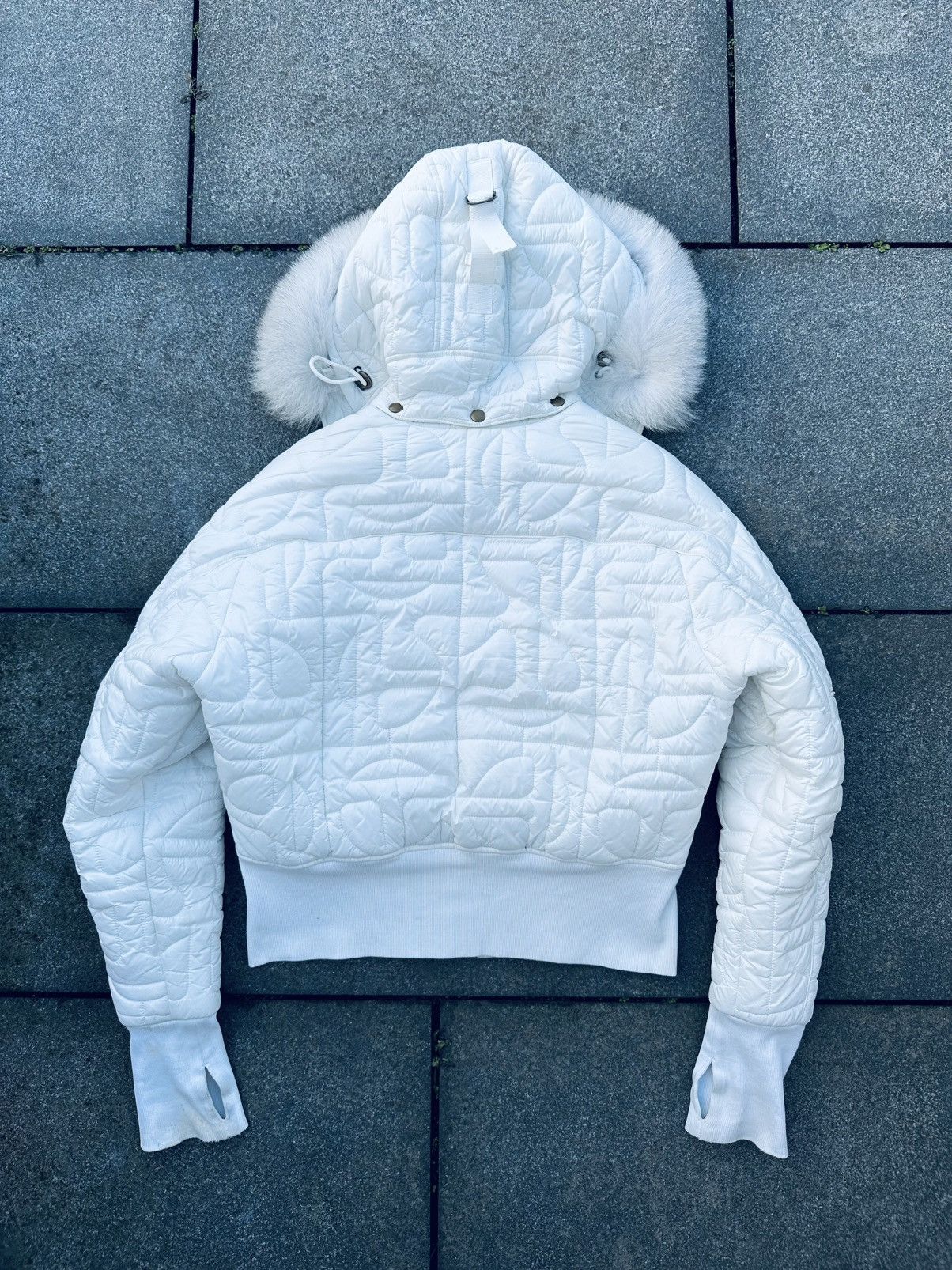 Moose Knuckles × Telfar Telfar x Moose Knuckles FW21 Cropped Fox Fur Bomber Jacket Size US M / EU 48-50 / 2 - 15 Thumbnail