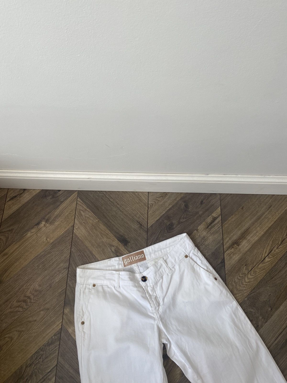 John Galliano Vintage John Galliano women’s white pants Size 28" / US 6 / IT 42 - 4 Thumbnail