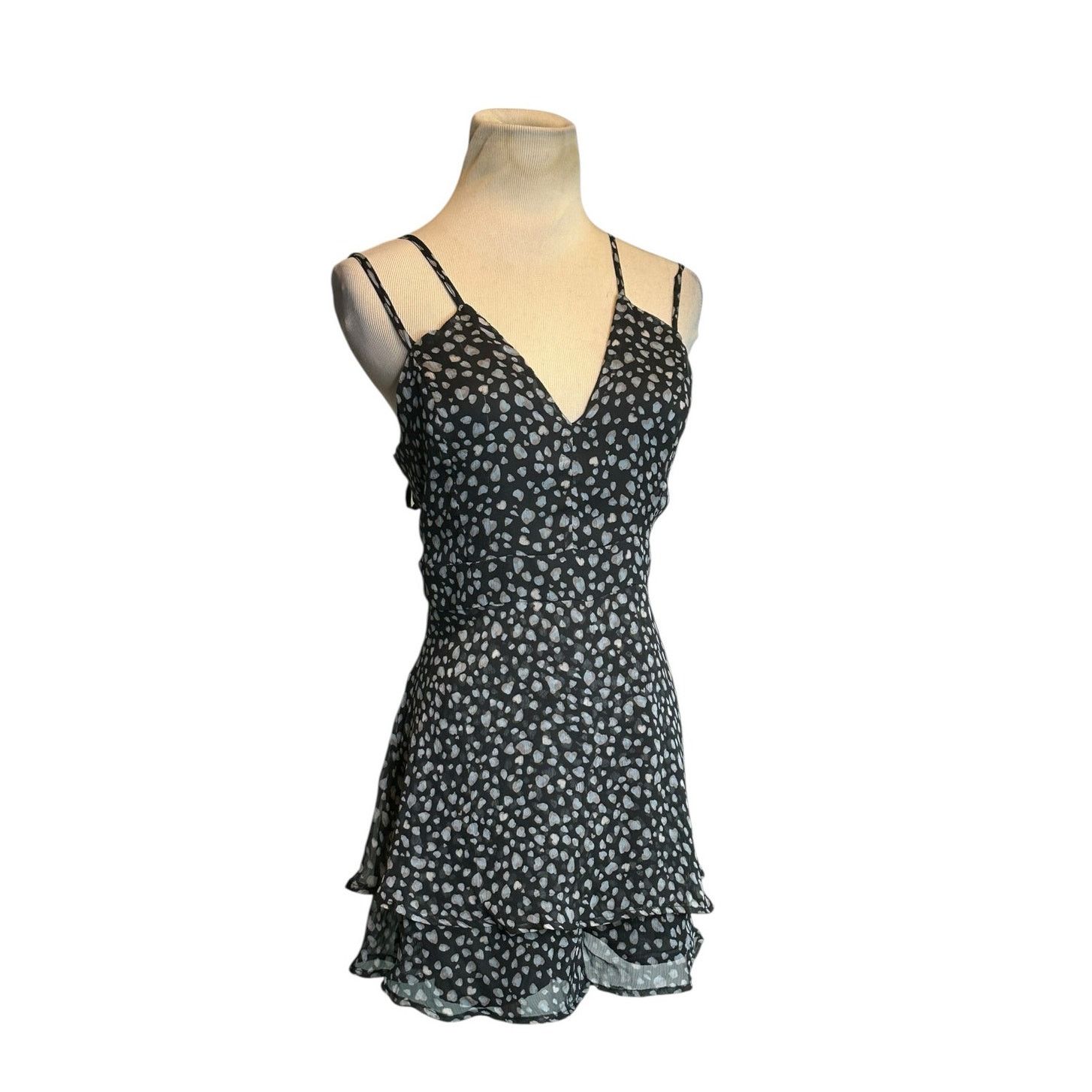 Anthropologie Le Lis black gray print ruffled romper size Large Size L / US 10 / IT 46 - 12 Thumbnail