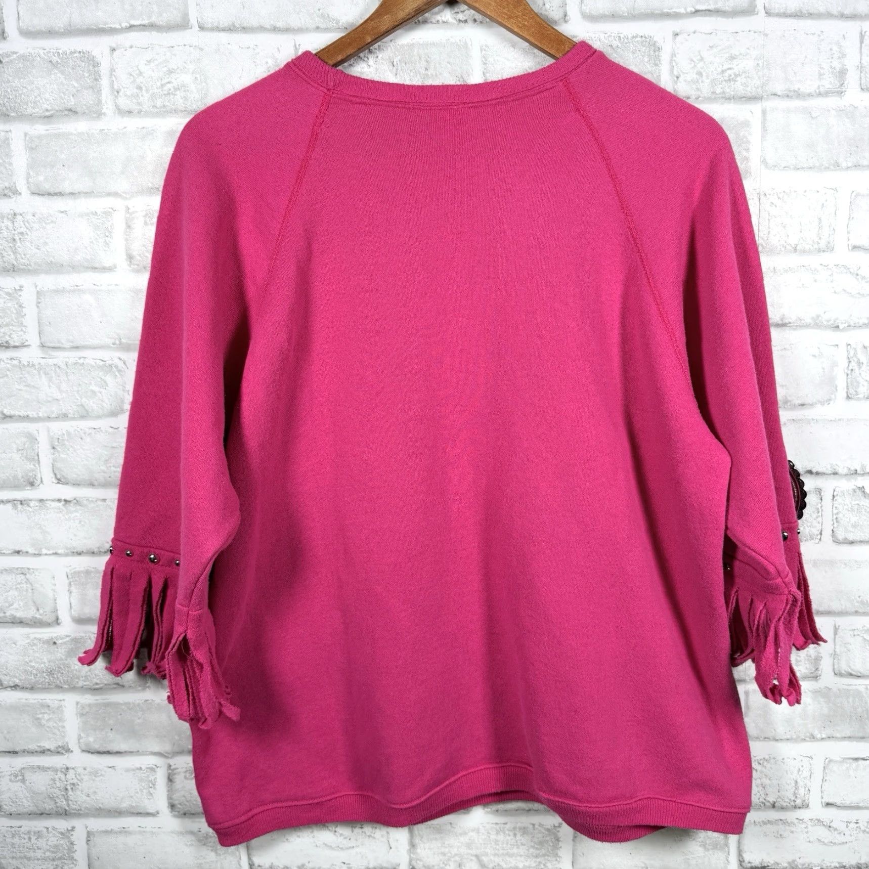 Hanes VTG Hanes pink Native graphic Tasseled Pullover Sweatshirt Womens Size L Size L / US 10 / IT 46 - 5 Thumbnail