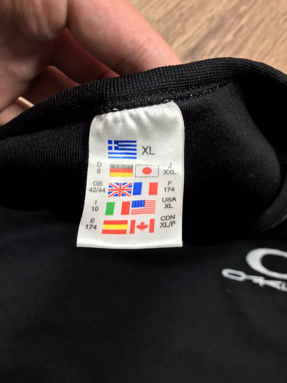 Oakley × Vintage Oakley Vintage 1/4 Zip T Shirt Size US XL / EU 56 / 4 - 5 Thumbnail