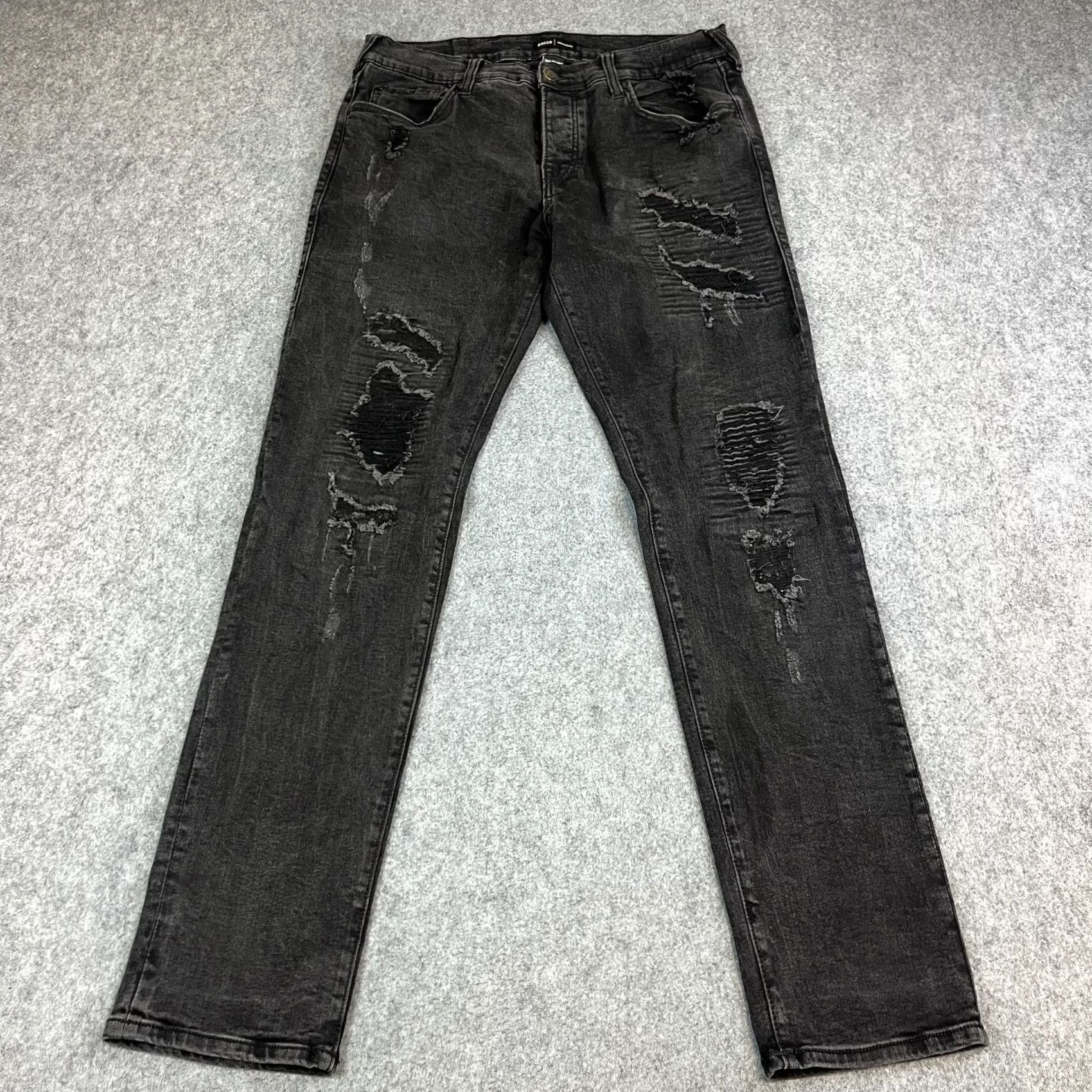 True Religion True Religion Jeans Relaxed Skinny 32 Dark Grey Denim 5-Pocket Rocco Men Fashion Vintage? No (adjusted) Size US 32 / EU 48 - 2 Thumbnail