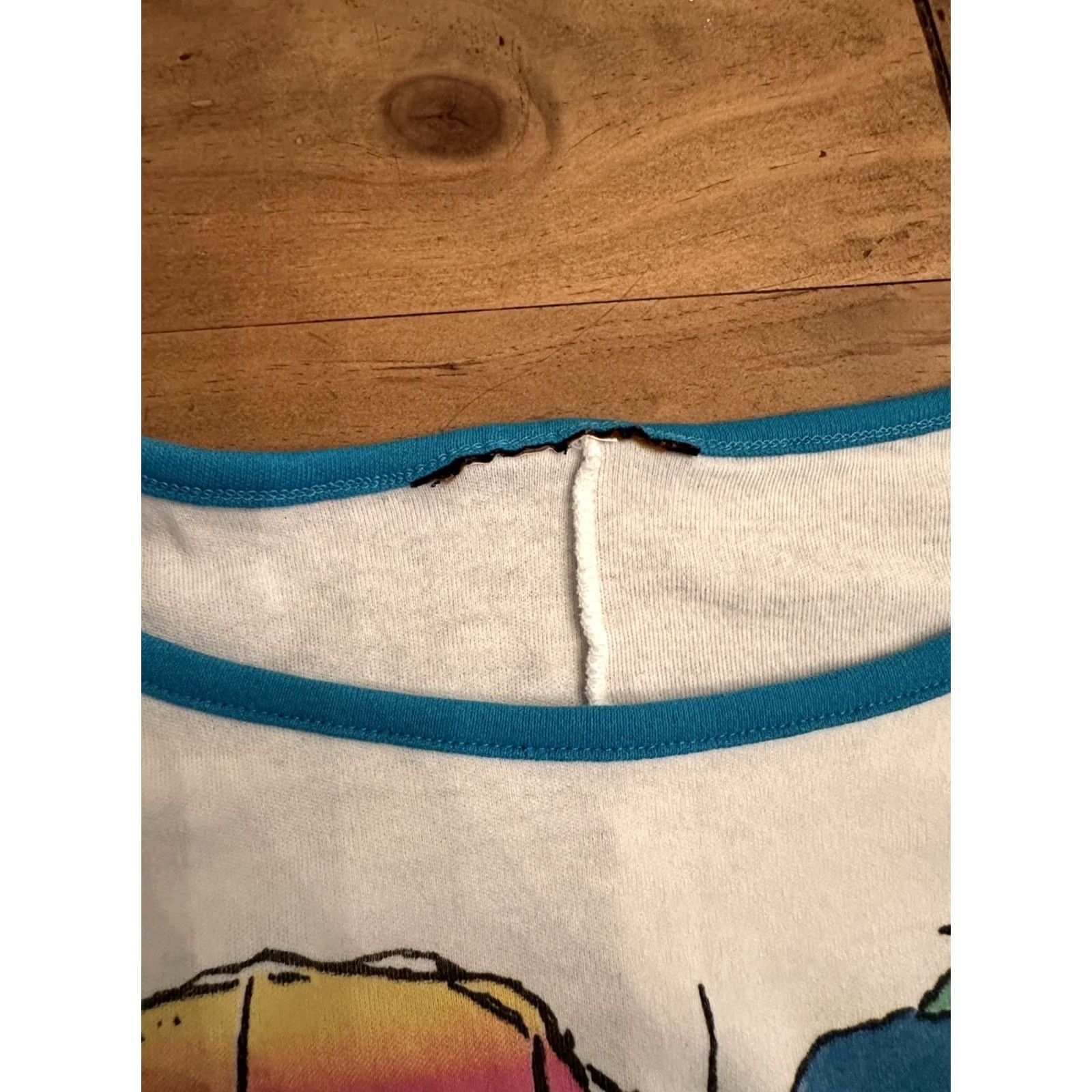 Vintage VINTAGE Hawaiian T-Shirt Women One Size 2XL White Hibiscus Flower No Tag 24”x25” Modern Look Size ONE SIZE - 5 Thumbnail