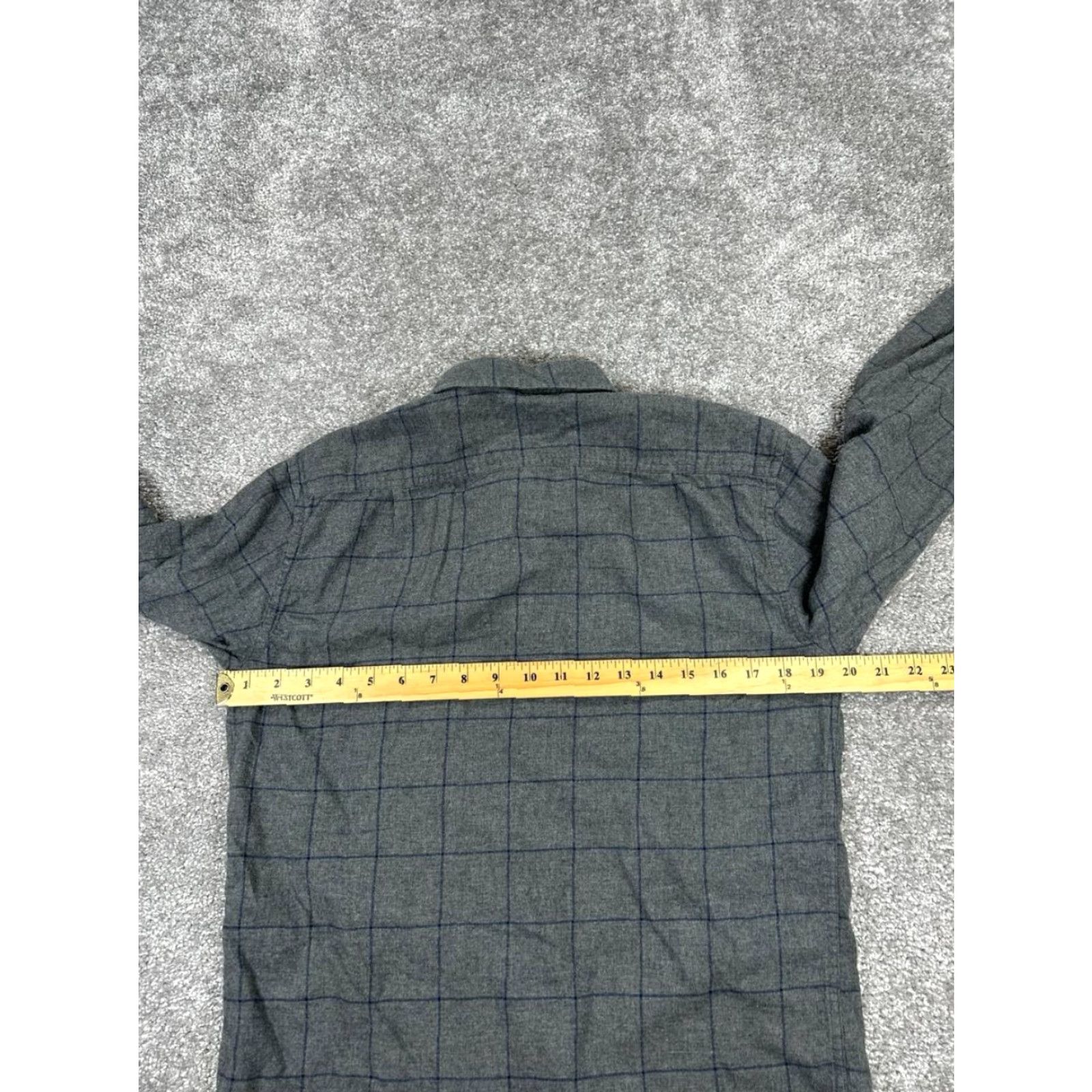 UNTUCKit UNTUCKit Shirt Mens Small Gray Cotton Button Up Shirt Size US S / EU 44-46 / 1 - 4 Thumbnail