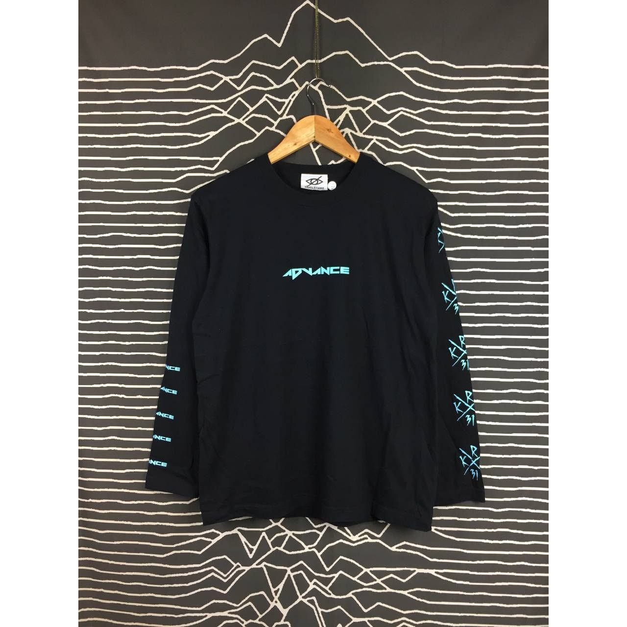 Japanese Brand Kryclothing Japanese Brand Kiss Rich Yack Long Sleeve Tee Size US M / EU 48-50 / 2 - 4 Thumbnail