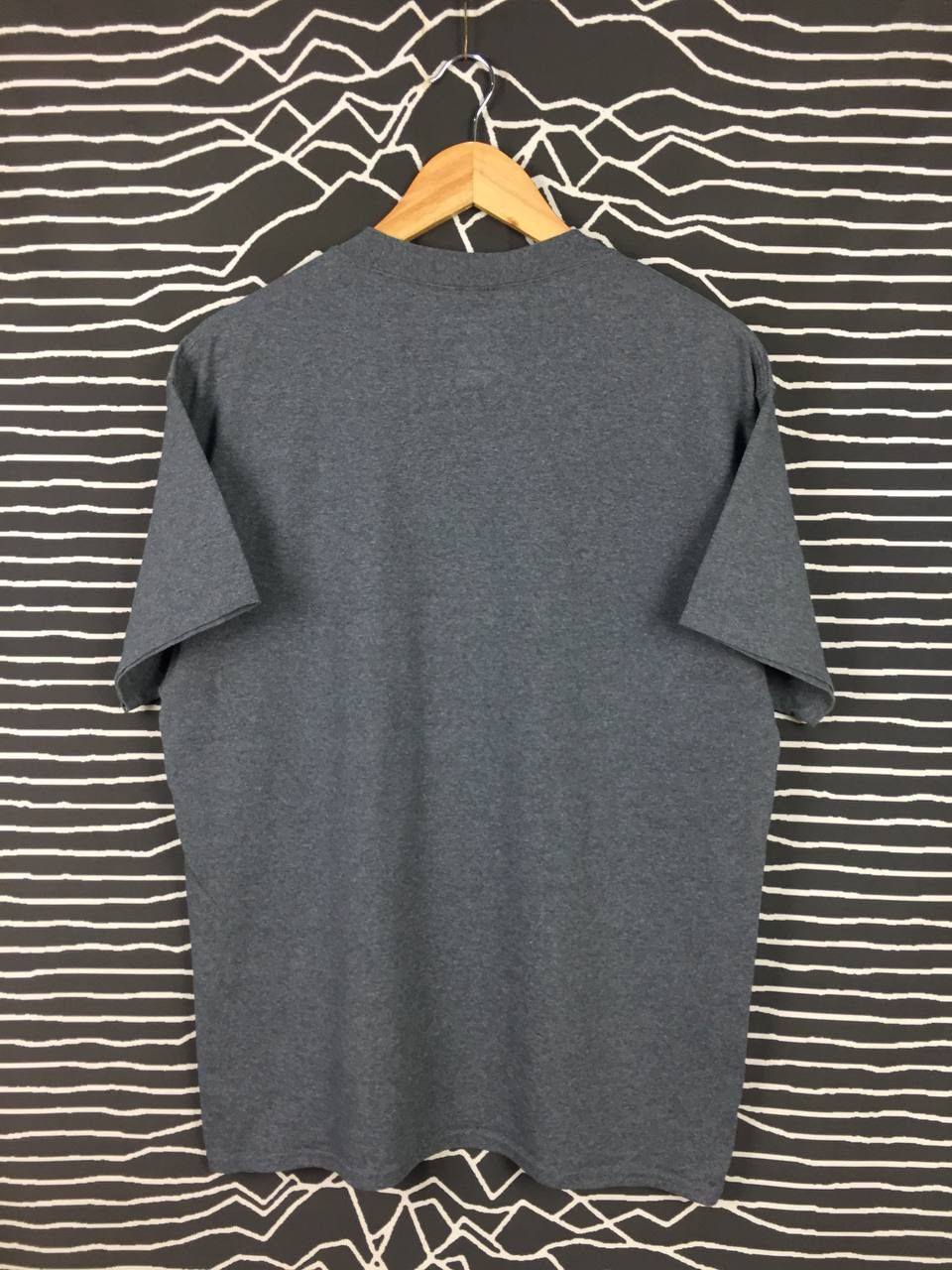 Champion × Vintage Champion Authentic Athleticwear Plain Essential Tee Size US L / EU 52-54 / 3 - 4 Thumbnail