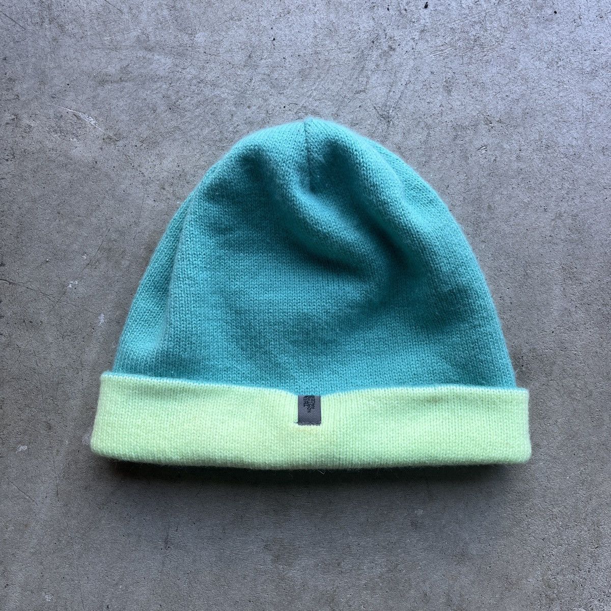 The North Face Vintage The North Face Green Beanie Size ONE SIZE - 1 Thumbnail