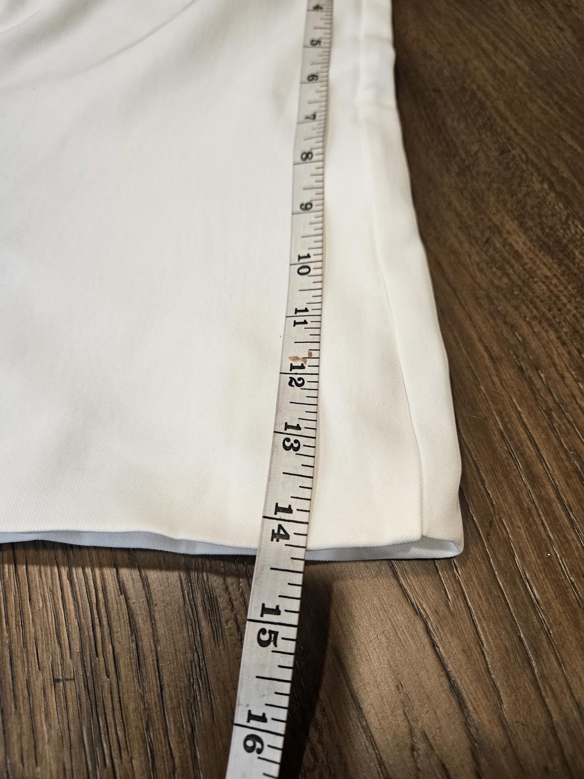 Designer Nwt White High-Waisted Shorts with Bling Trim #556 Size 32" / US 10 / IT 46 - 7 Thumbnail