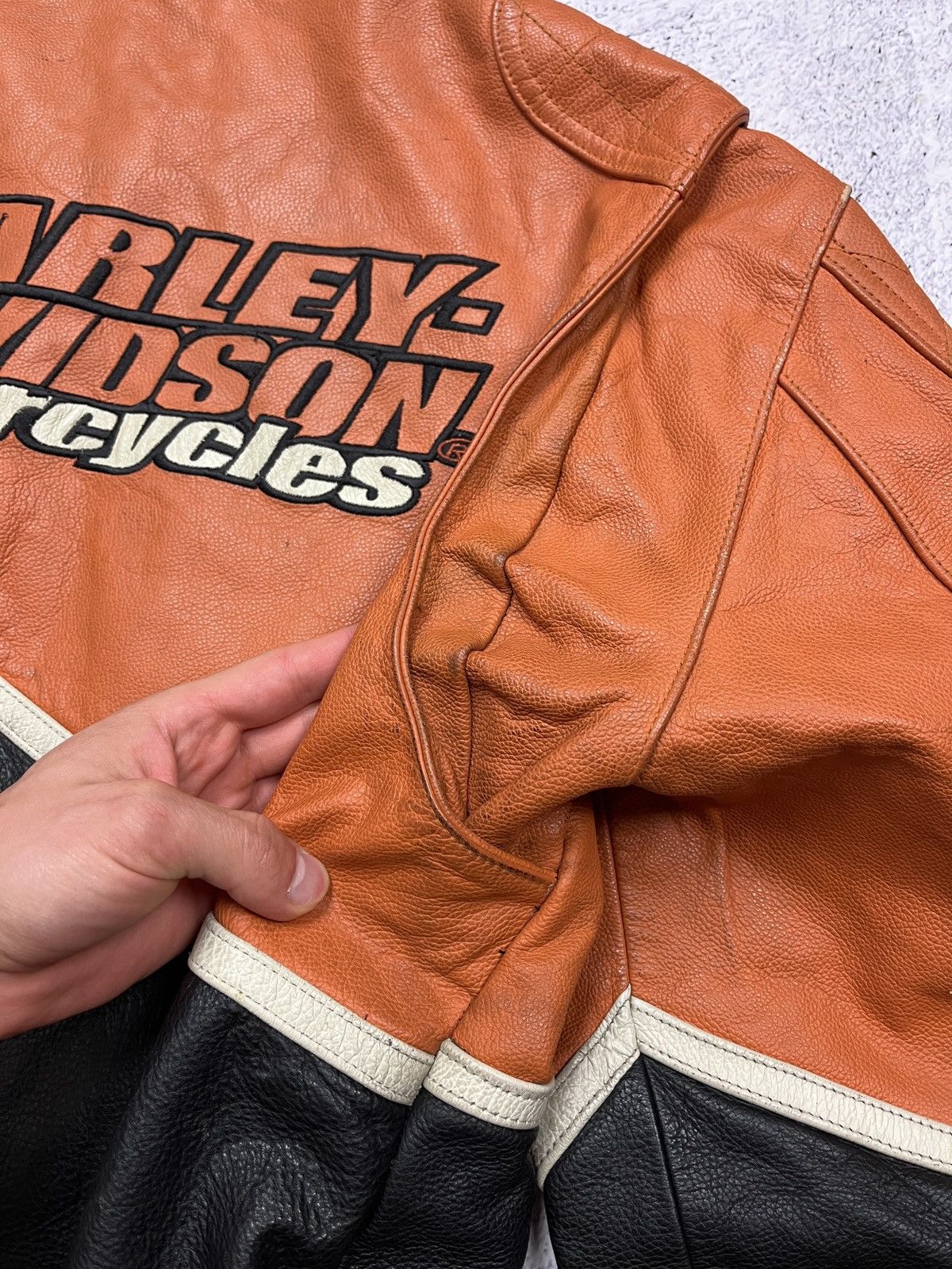 Harley Davidson Vintage Harley Davidson Leather Jacket USA Rare Logo Orange Size US L / EU 52-54 / 3 - 23 Thumbnail