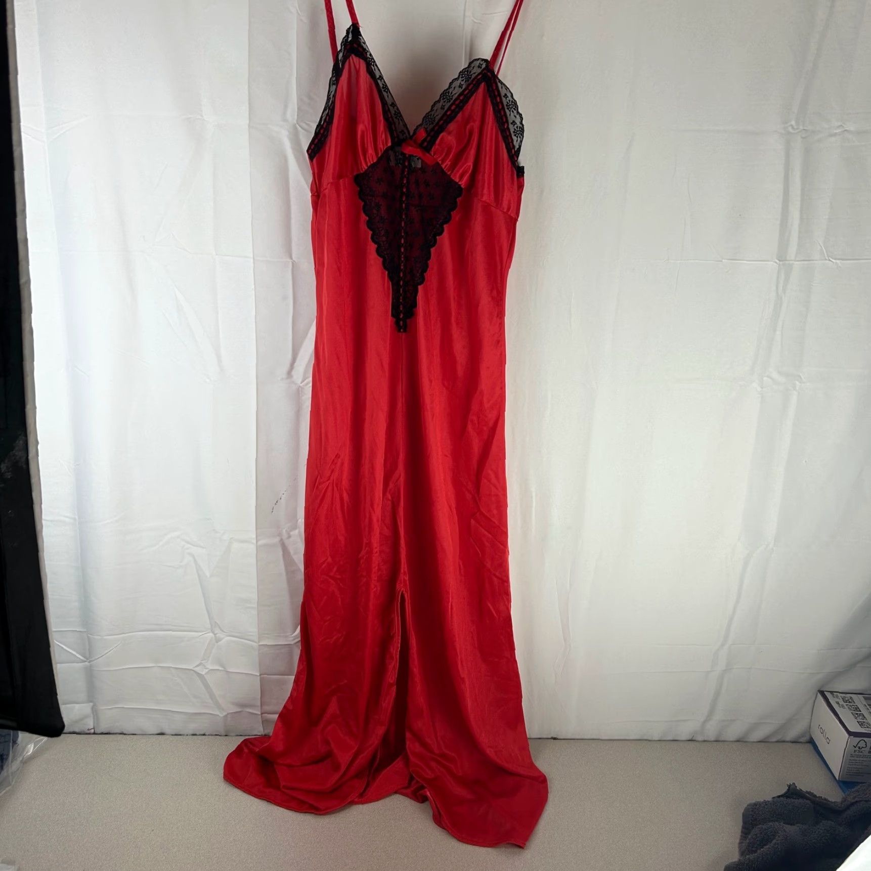 Vintage VINTAGE Paramount New York Nightgown Red Satin Black Lace Trim Maxi Slip Dress S Red 1990s Womens Nightwear Size S / US 4 / IT 40 - 2 Thumbnail