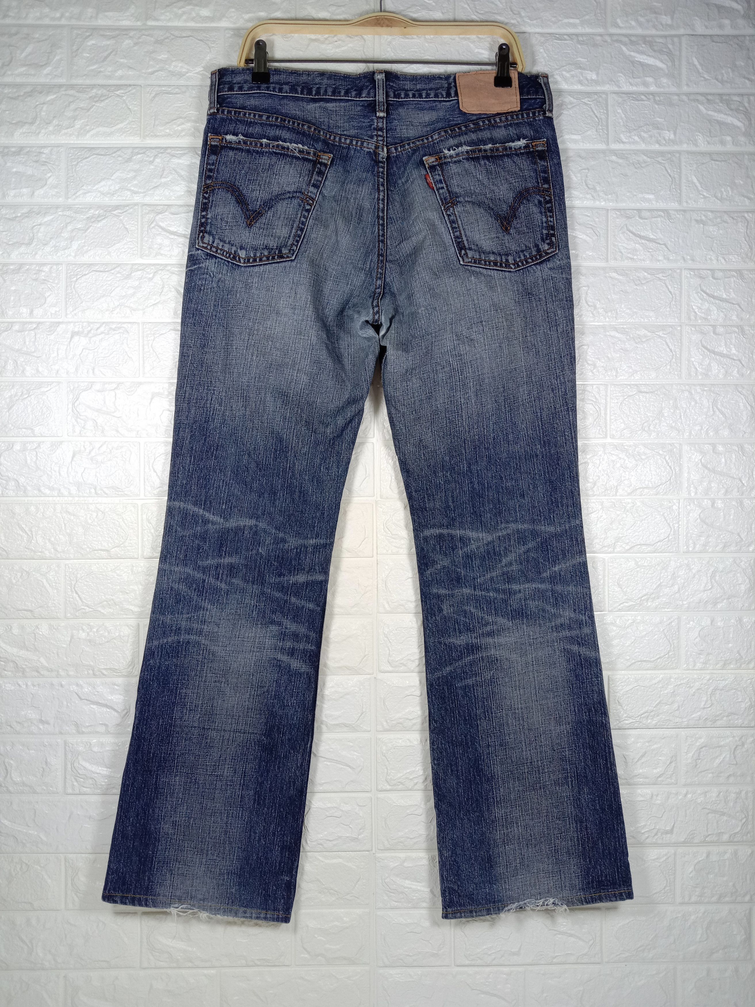 Levi's Vintage Levi's 517 Flare Jeans Faded Blue Denim Size US 34 / EU 50 - 5 Thumbnail