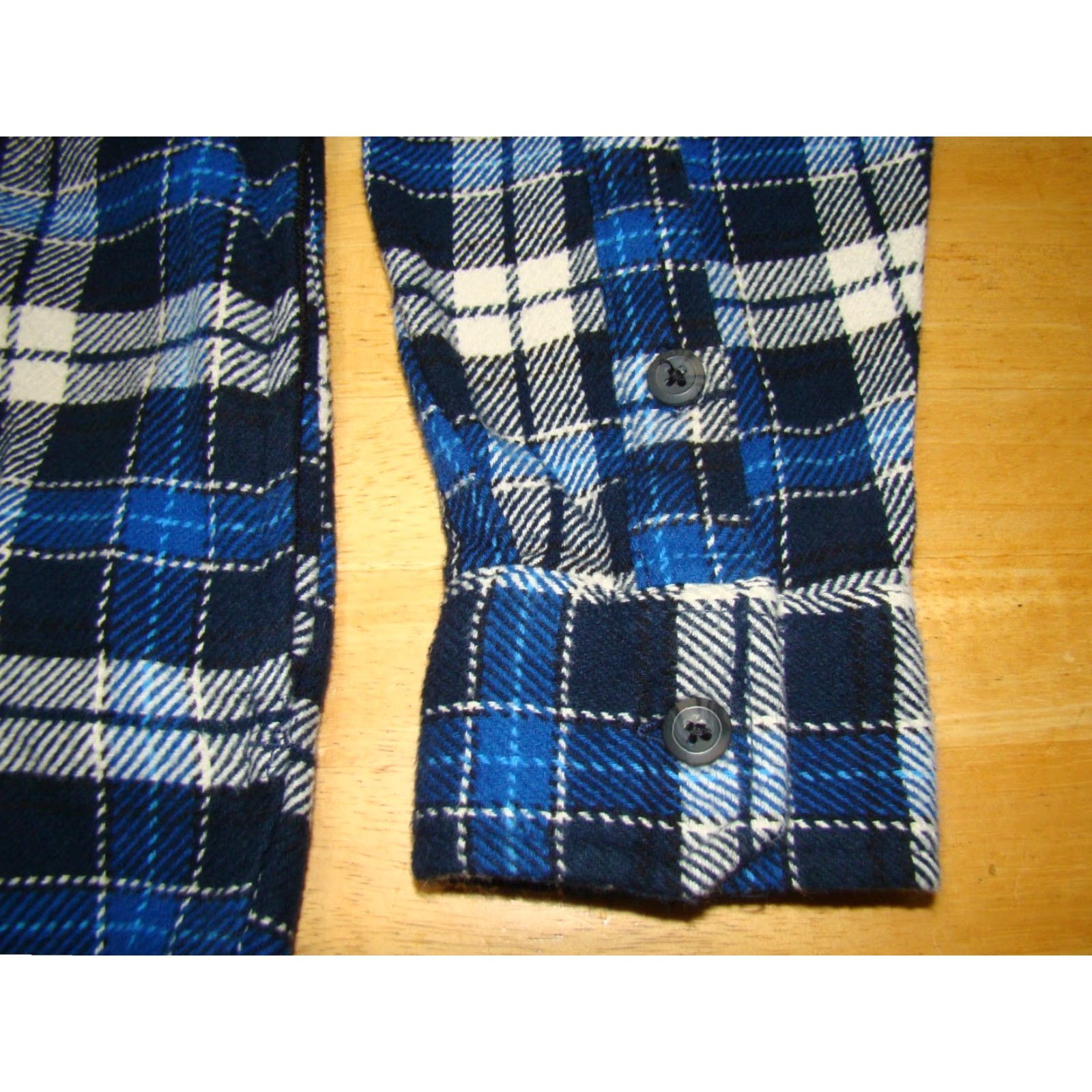 Orvis Orvis Shirt Mens Medium Heavy Weight Blue Plaid Flannel Button Long Sleeve NWT Size US M / EU 48-50 / 2 - 2 Thumbnail