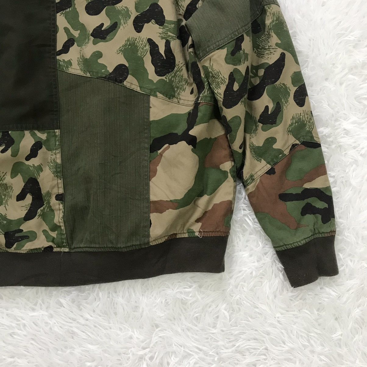 Japanese Brand Rosebud Couples Reversible Bomber Jacket (brokenzip) Size US M / EU 48-50 / 2 - 20 Thumbnail