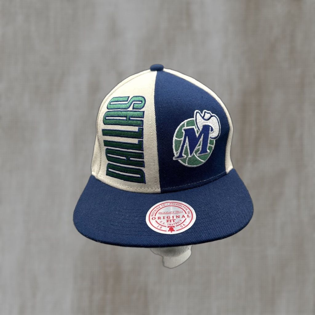 Mitchell & Ness Dallas Mavericks Hat Cap Snap Back Blue White NBA Mens Two Tone - Mitchell & Ness Nostalgia Co. Adjustable One Size Size ONE SIZE - 1 Thumbnail