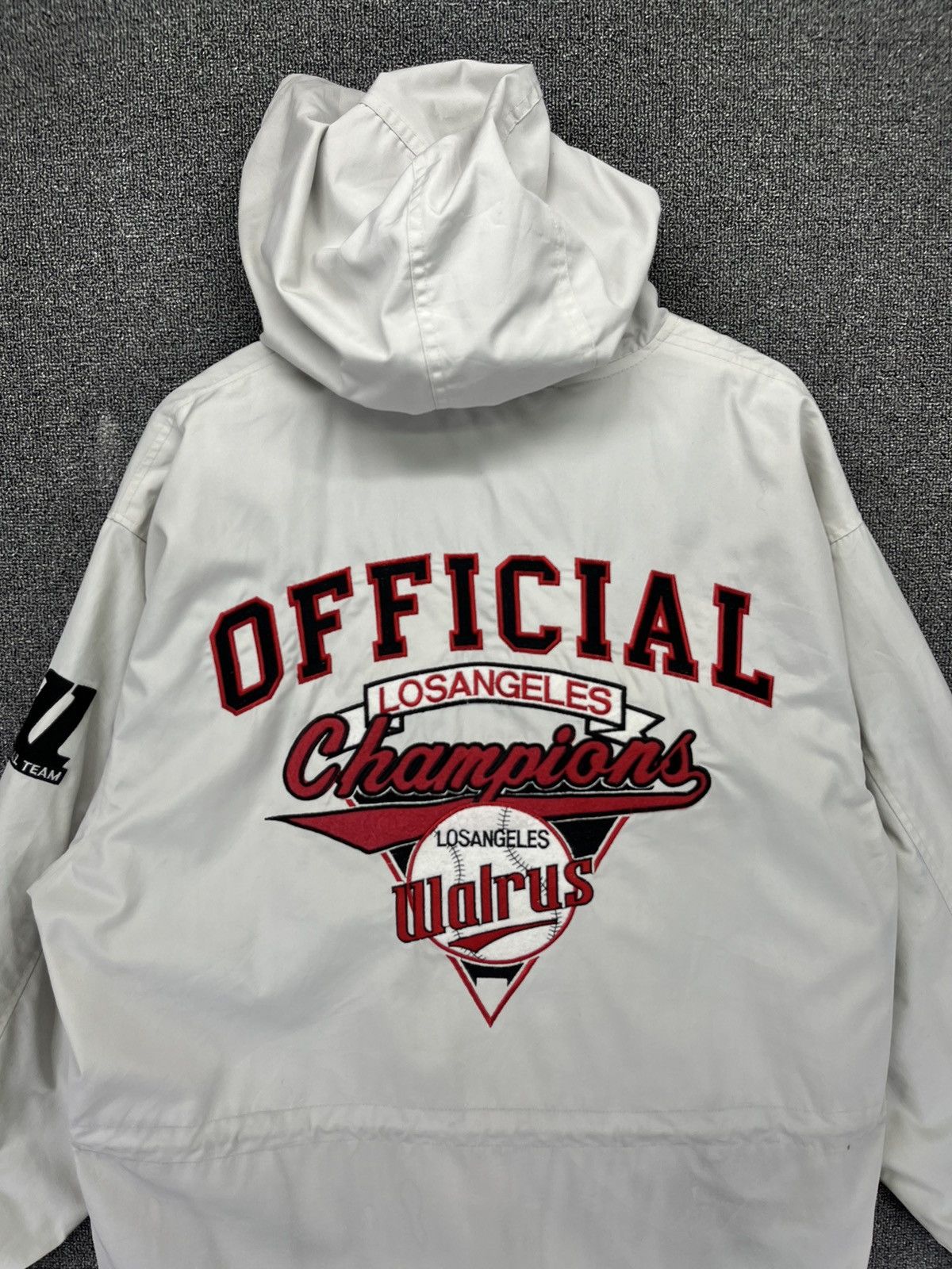 Japanese Brand Vintage Bayleaf Walker Champions Walrus Los Angeles Jacket Size US L / EU 52-54 / 3 - 2 Thumbnail