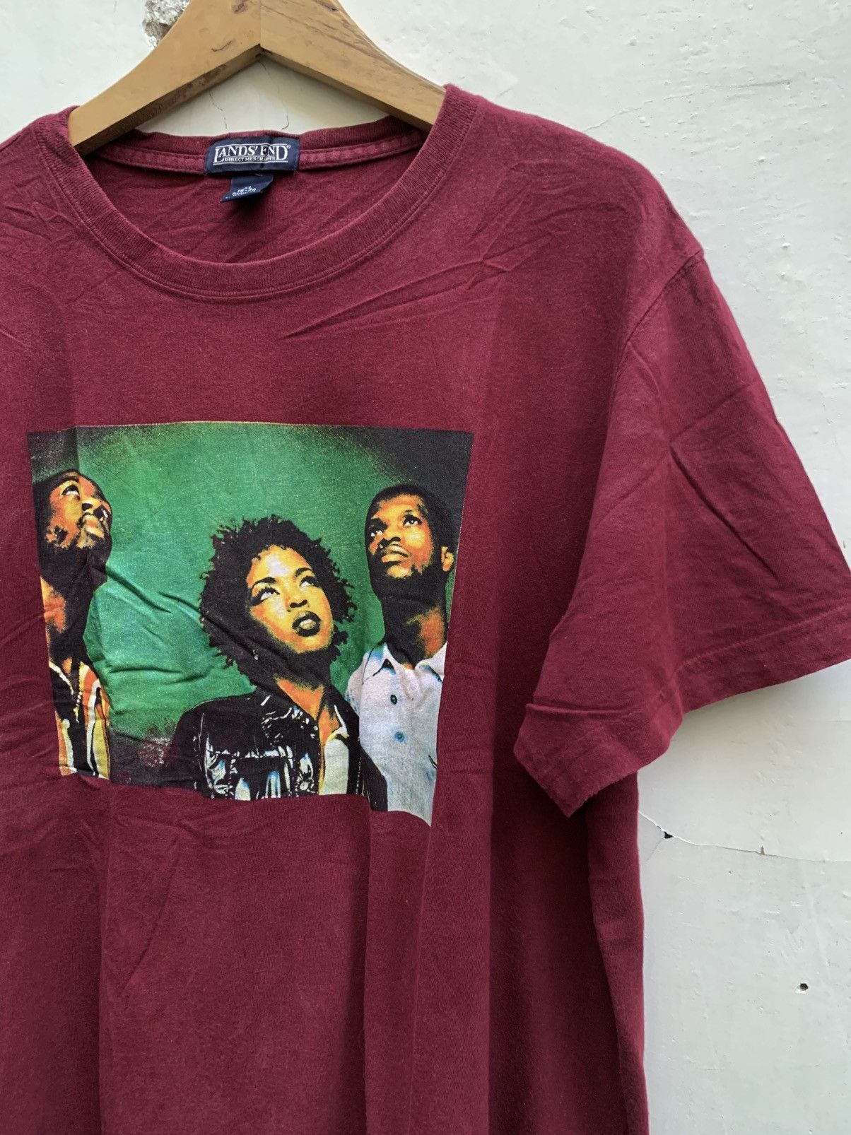 Rap Tees Vintage The Fugees greatest hits album cover Size US XL / EU 56 / 4 - 2 Thumbnail