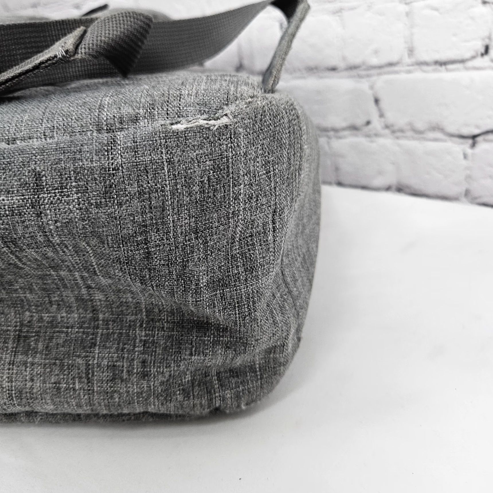 Vintage VINTAGE Herschel Grey Laptop Sleeve Multiple Pockets Organizer School Backpack Bag Size ONE SIZE - 4 Thumbnail
