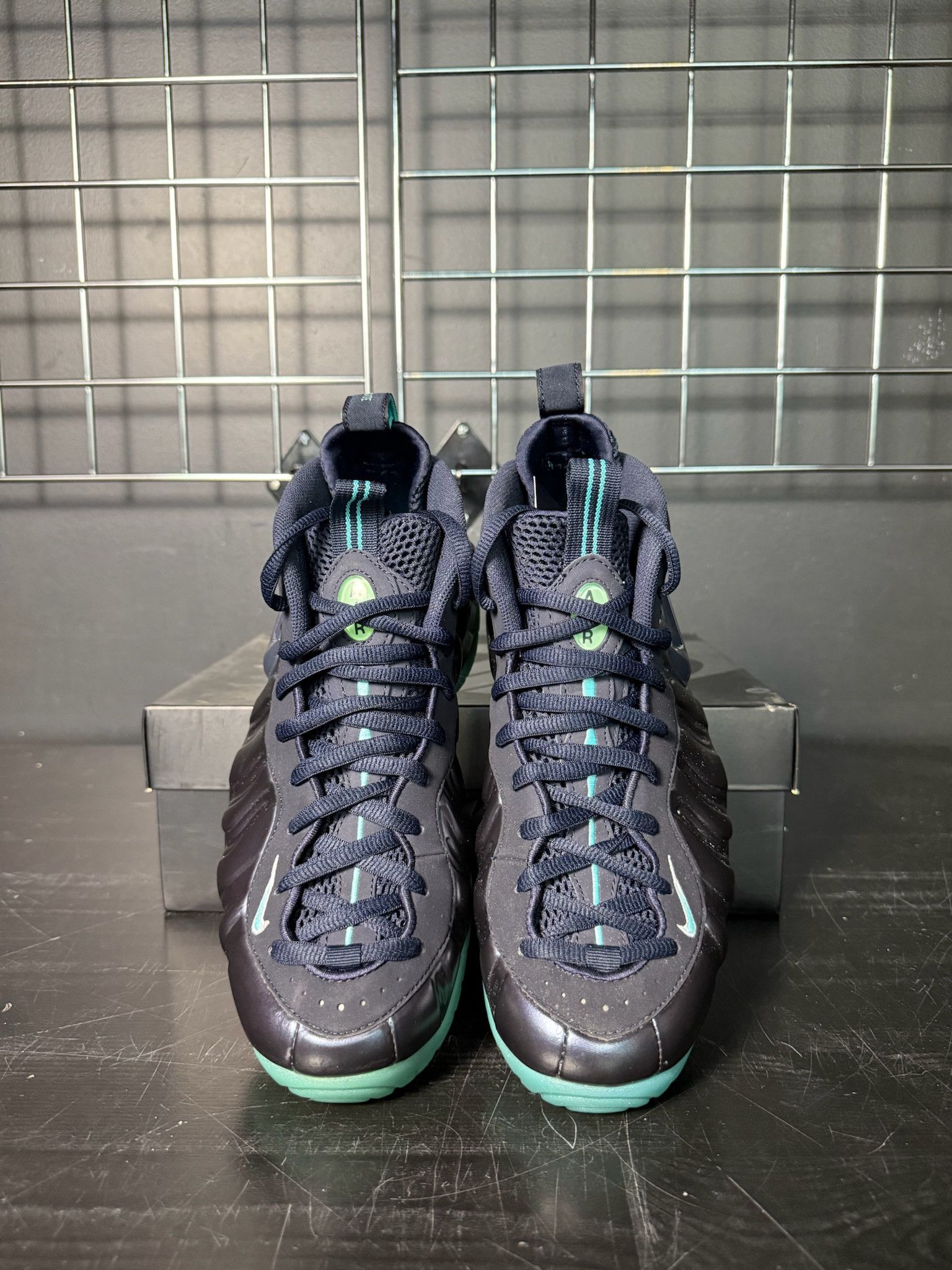 Nike Nike Air Foamposite Pro "Dark Obsidian" - Size 9.5 Size US 9.5 / EU 42-43 - 4 Thumbnail