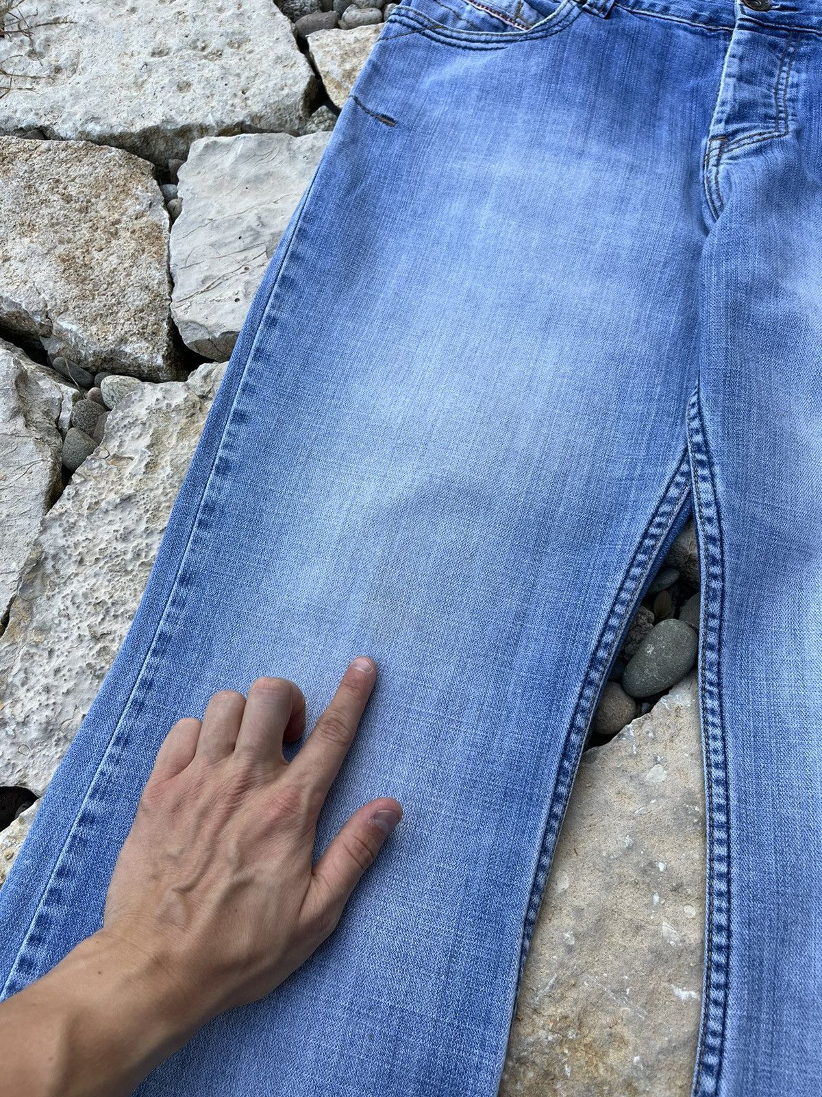 Diesel × Vintage Vintage Diesel freedom y2k baggy distressed thrashed jeans Size US 34 / EU 50 - 10 Thumbnail