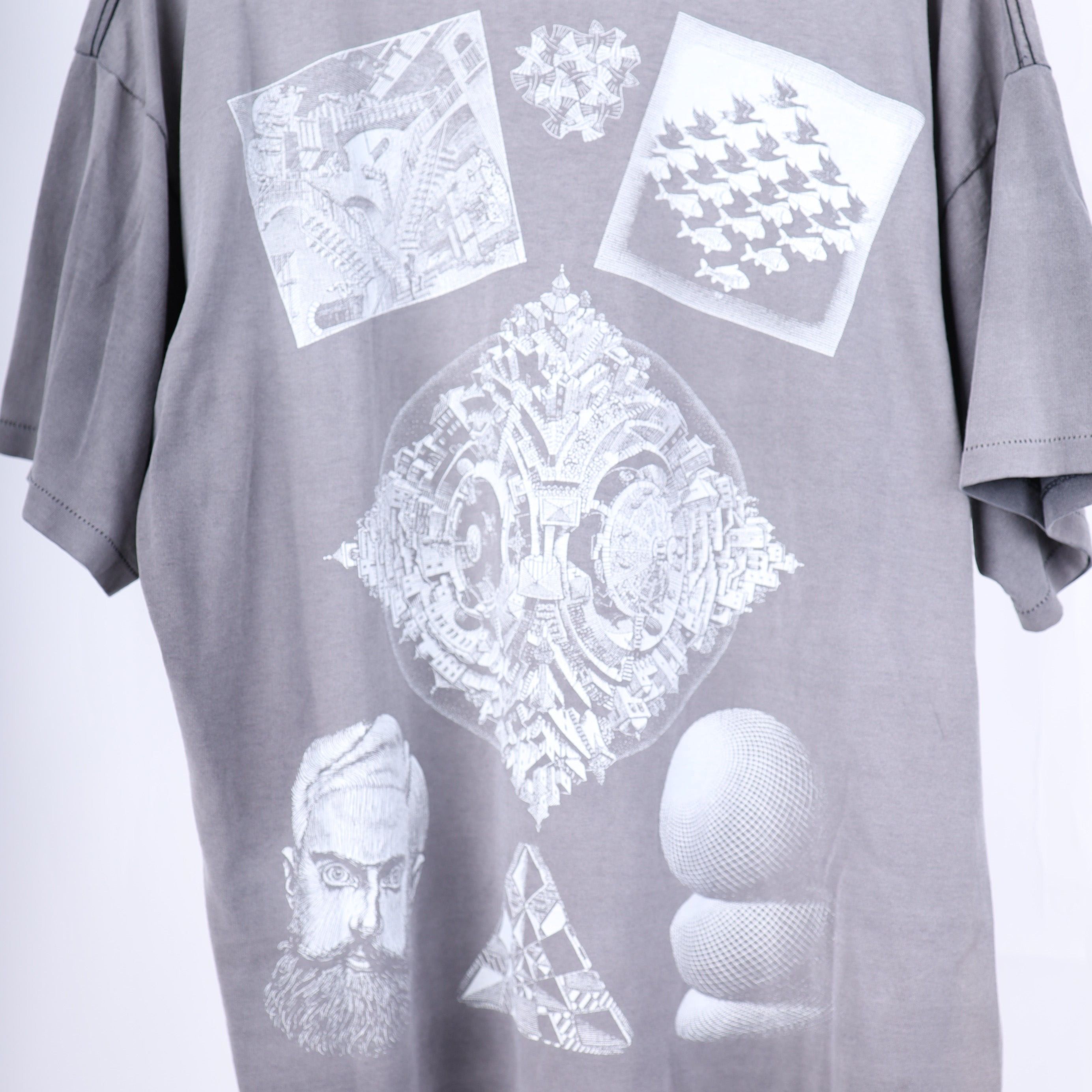 Vintage MC ESCHER FADED VINTAGE T-SHIRT Size US XL / EU 56 / 4 - 10 Thumbnail