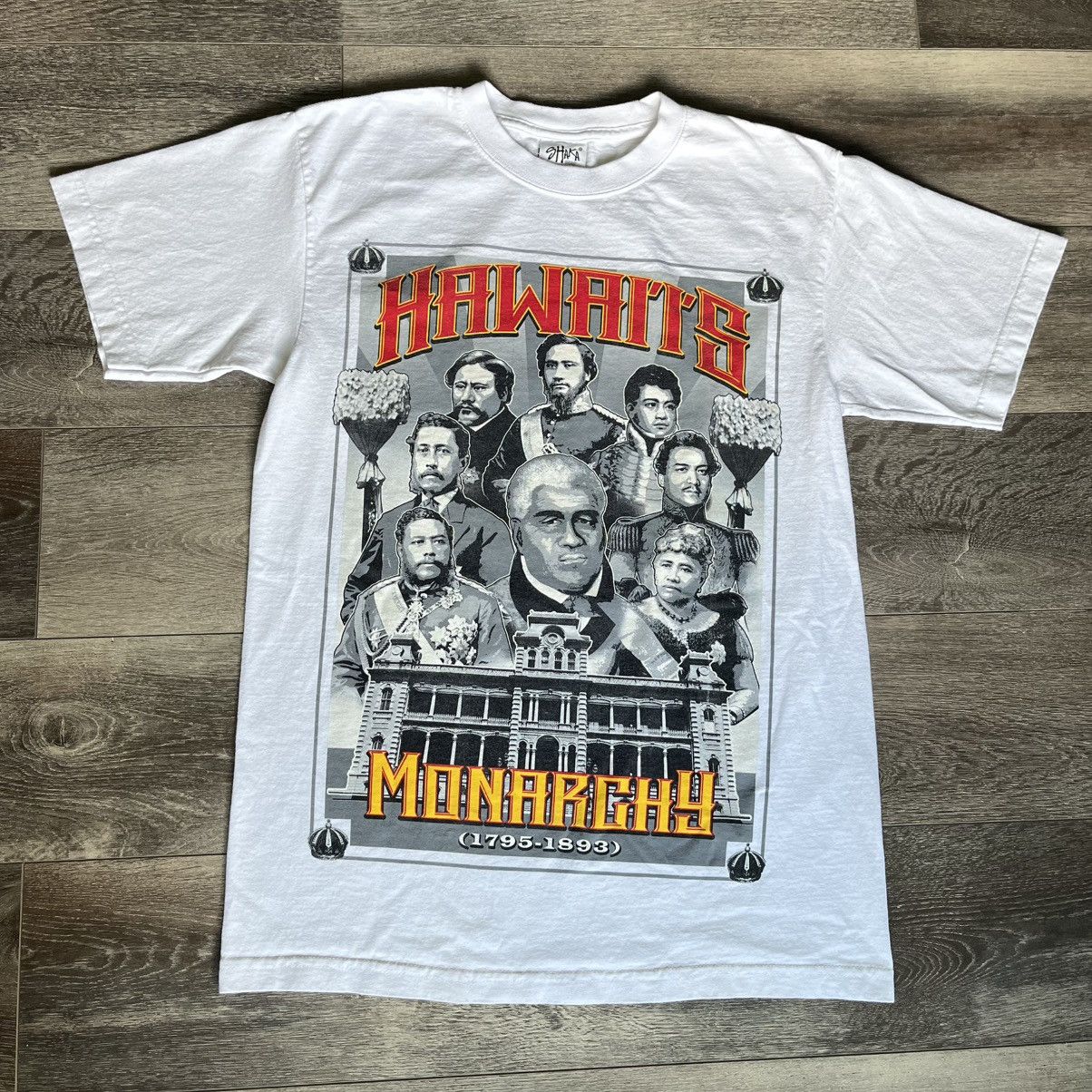 Vintage Vintage Y2K Hawaii’s Monarchy Rap Big Graphic Logo Tee Shirt Size US M / EU 48-50 / 2 - 1 Thumbnail