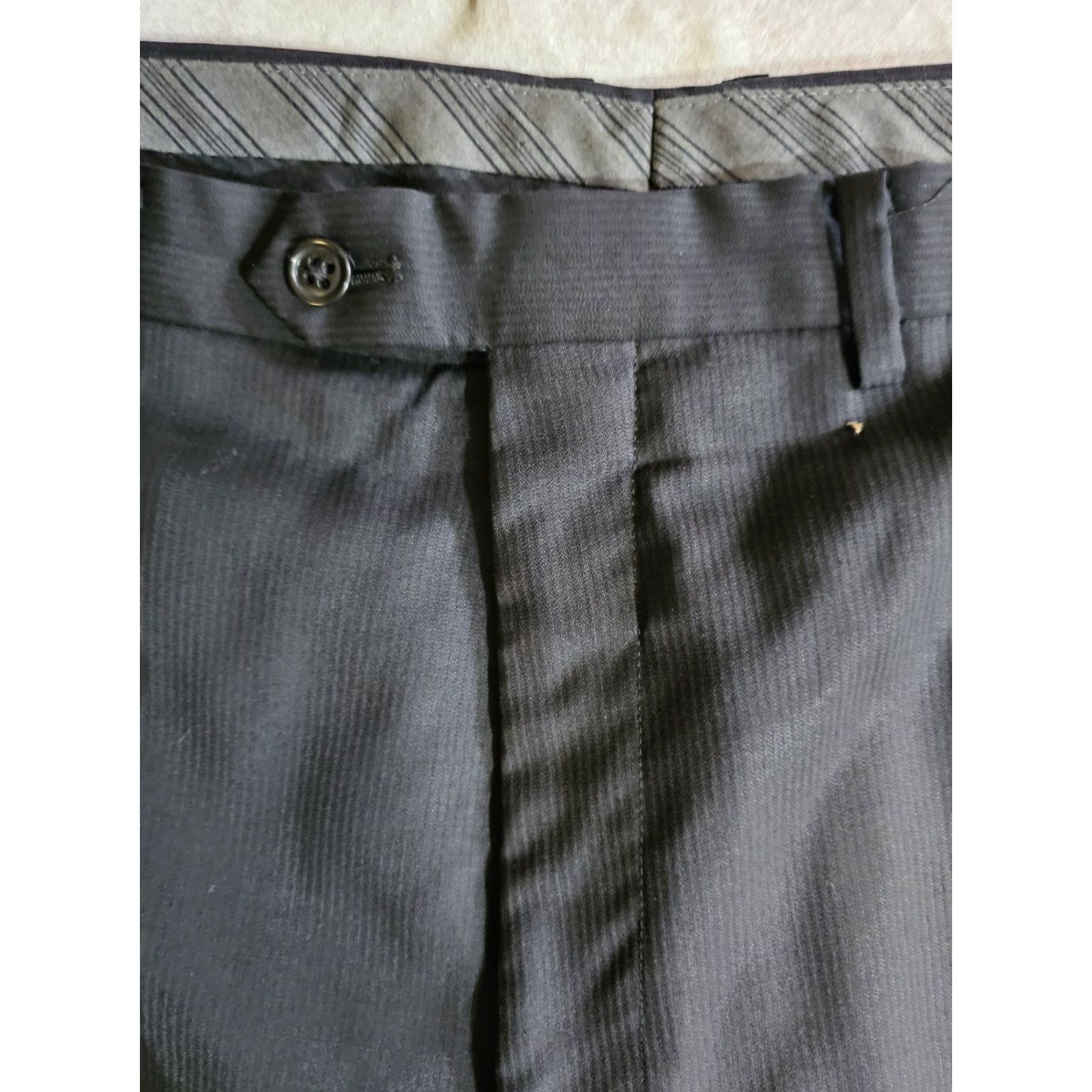 Calvin Klein VINTAGE Calvin Klein Signature Navy Blue Wool 2pc Suit Mens Sz 48 Reg Pants 43 Reg Black Navy Blue 100% Wool 2 Piece Suit Mens Sz 48 Reg Pants 43 Reg Size 48R - 4 Thumbnail