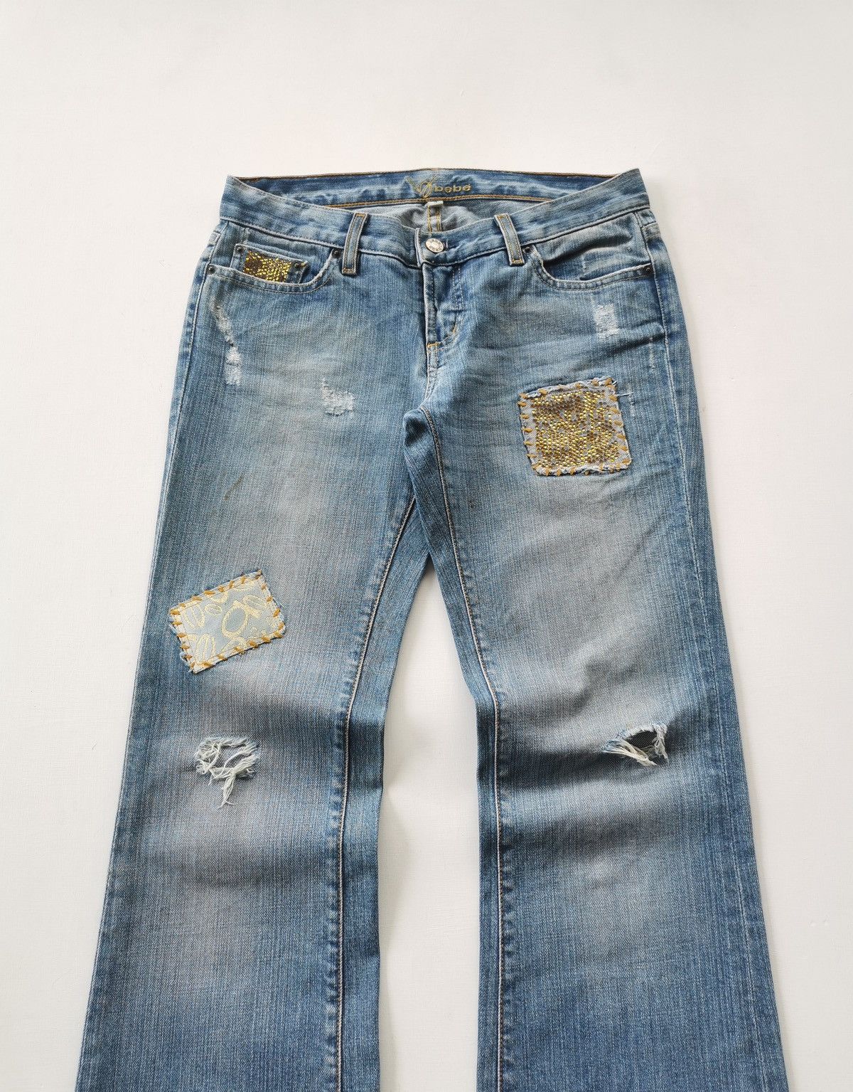 Bebe Bootcut Bebe Carmen RS Patch Distressed Jeans 30/35 Size 30" / US 8 / IT 44 - 2 Thumbnail