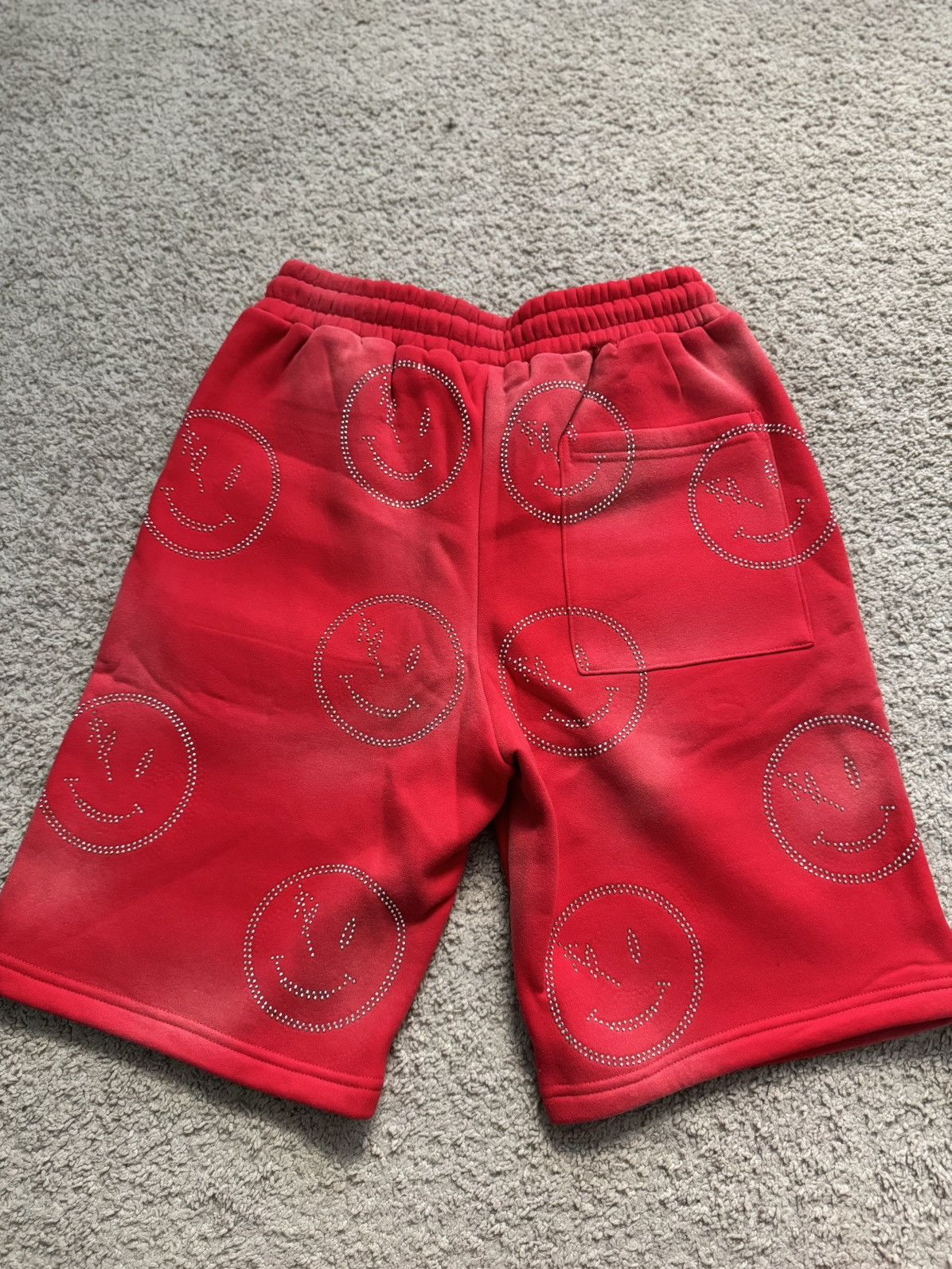 RETROVERT Retrovert Smiley Shorts Size US 32 / EU 48 - 2 Thumbnail