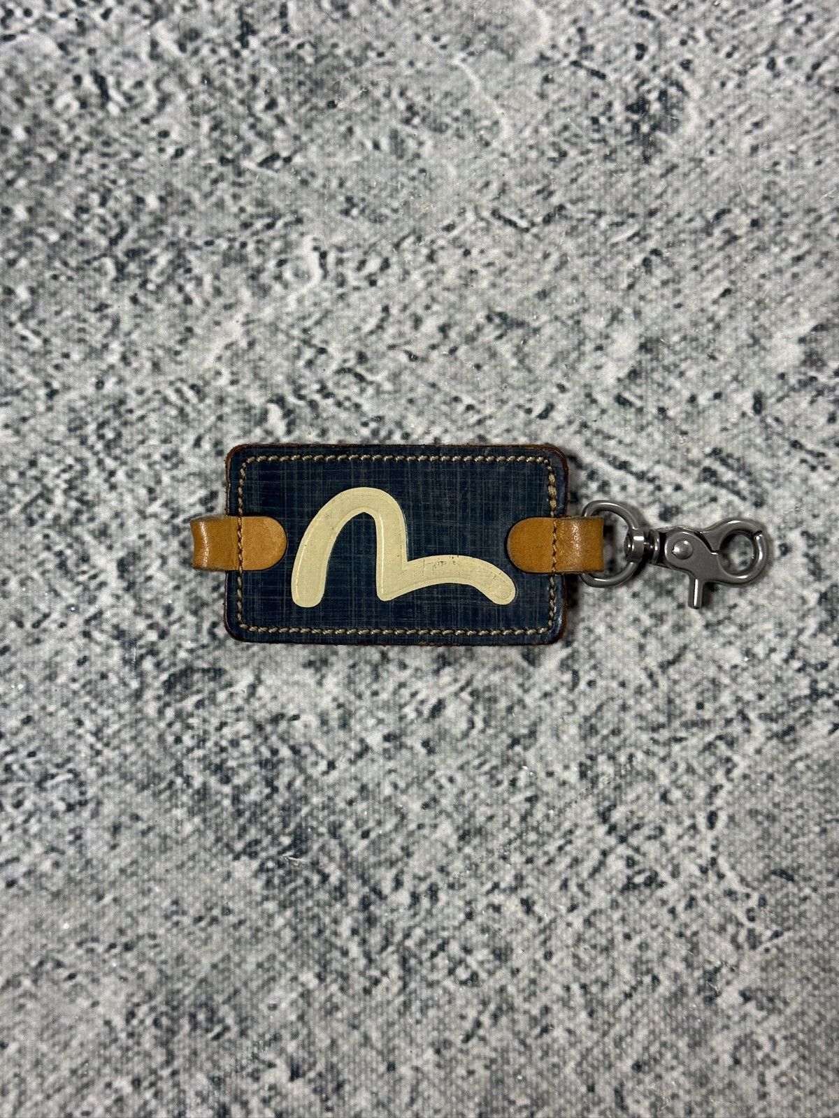 Evisu Evisu key chain vintage japanese big logo Size ONE SIZE - 1 Thumbnail