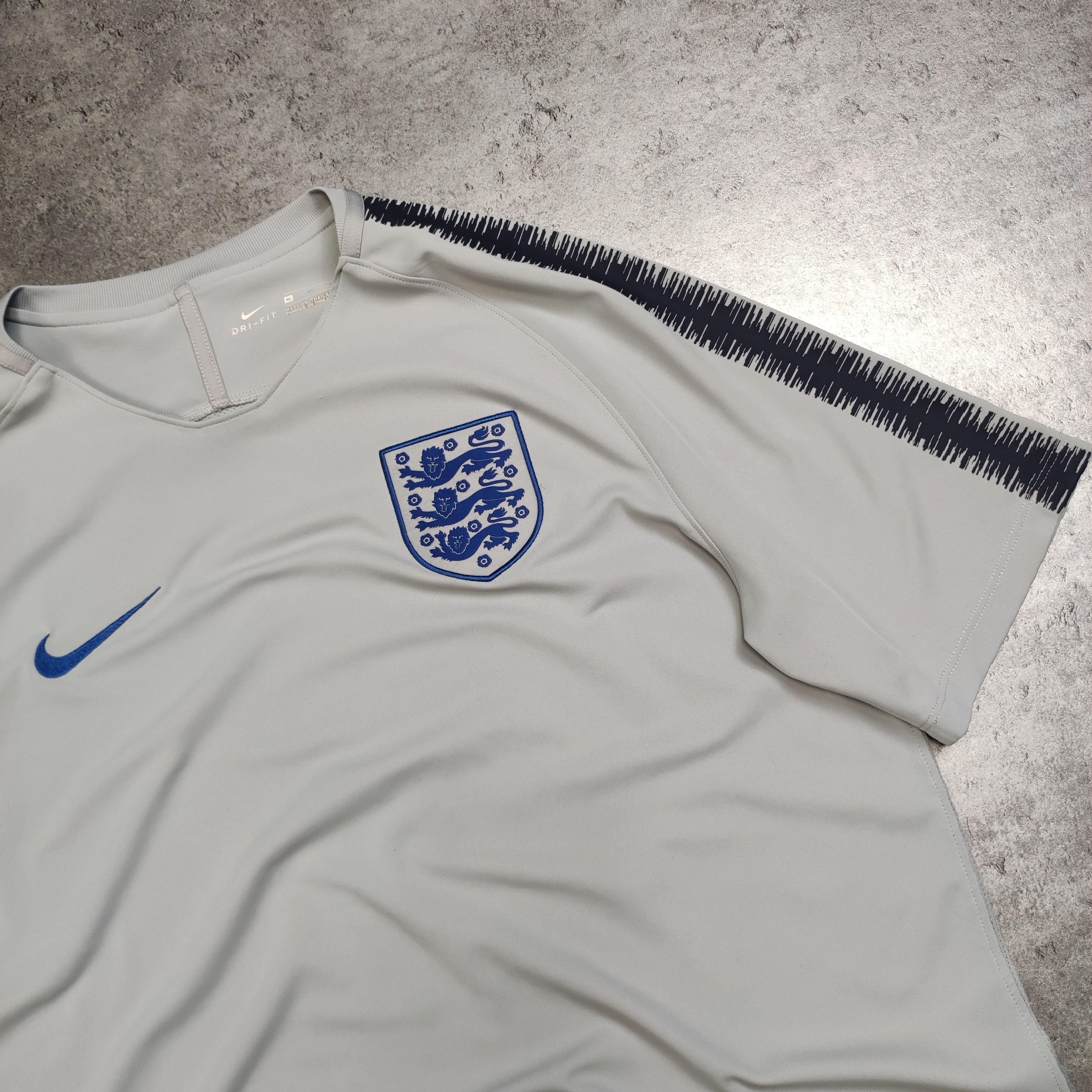 Nike RARE England National Team Football Nike Training Jersey Size US XL / EU 56 / 4 - 4 Thumbnail