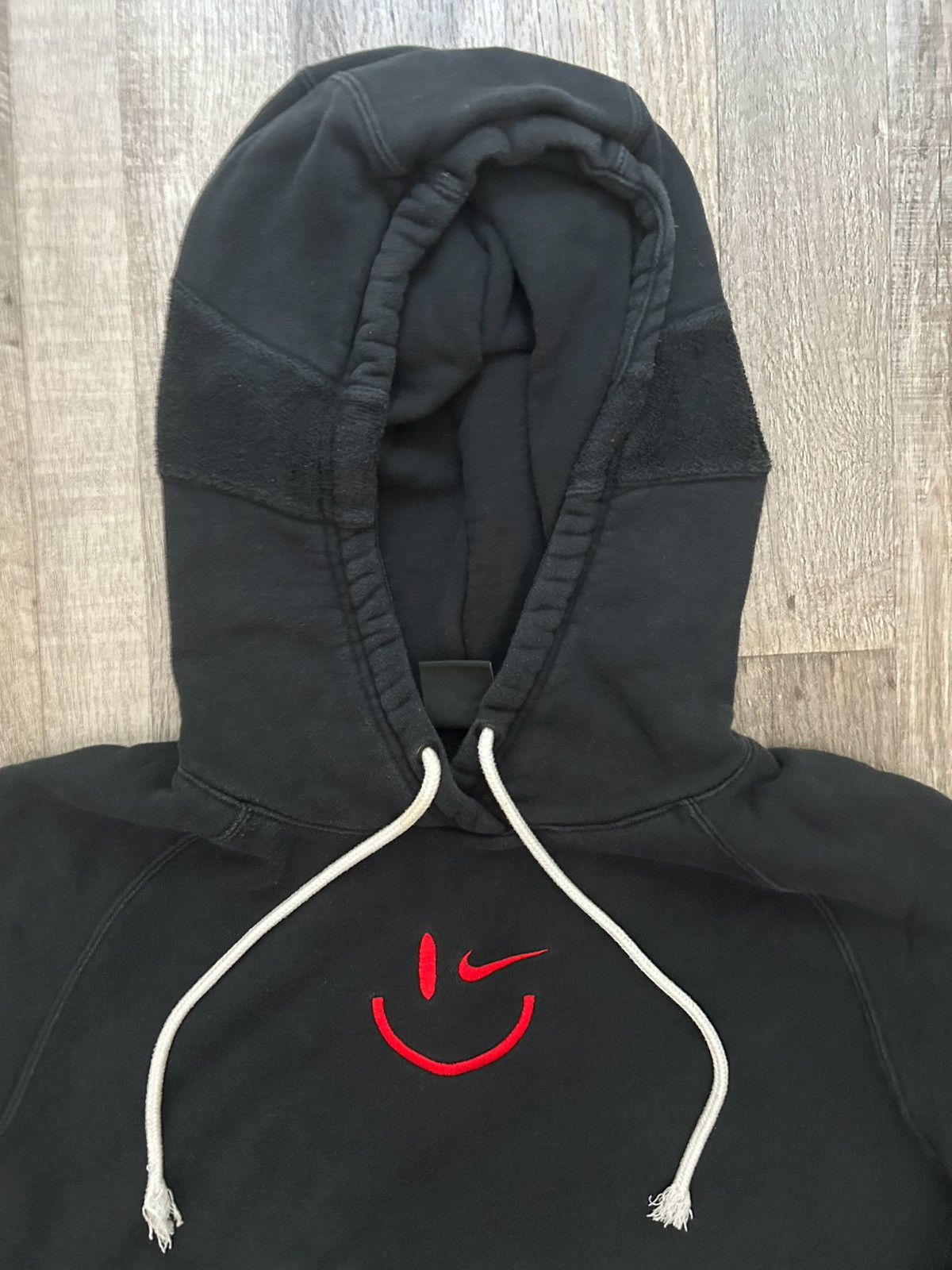 Nike Nike Basketball Hoodie Black Red Stripes Streetwear Sz Large Size US L / EU 52-54 / 3 - 4 Thumbnail