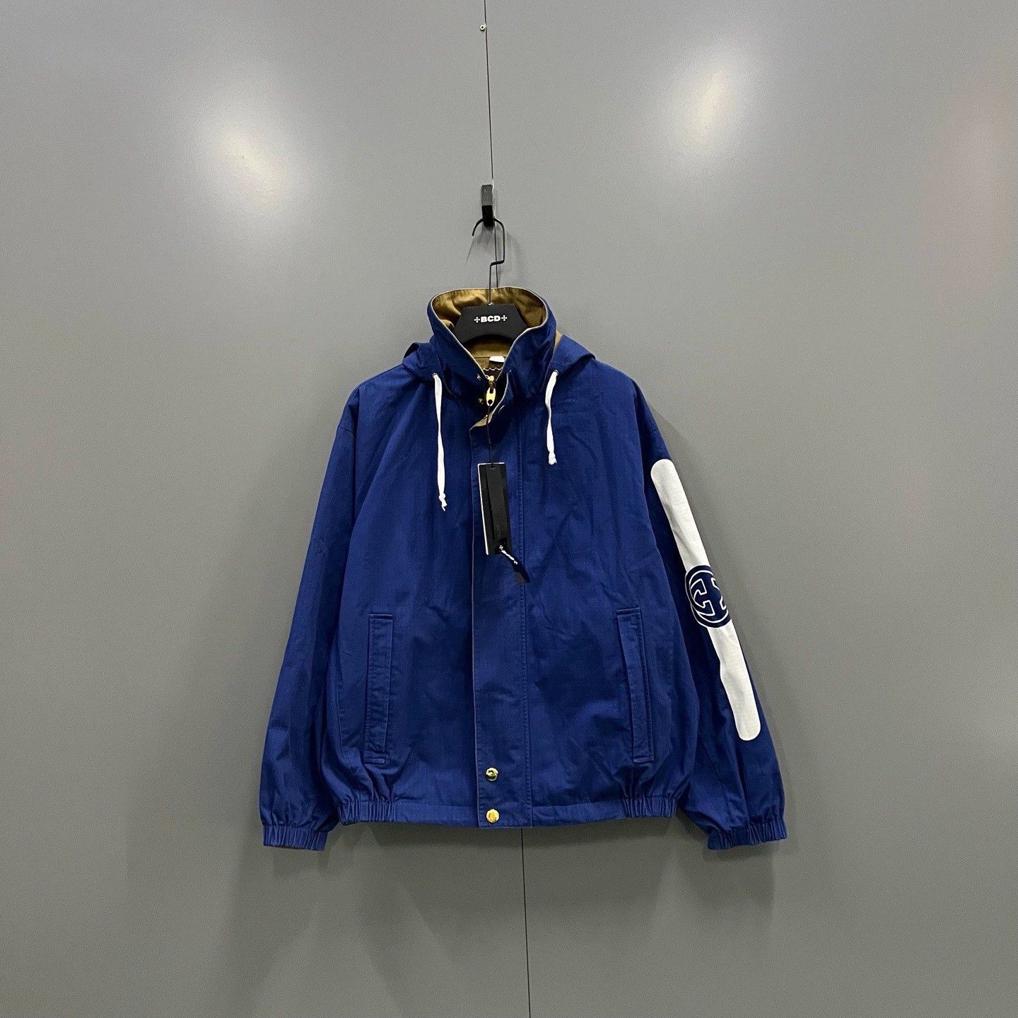 gucci reversible logo print jacket for men