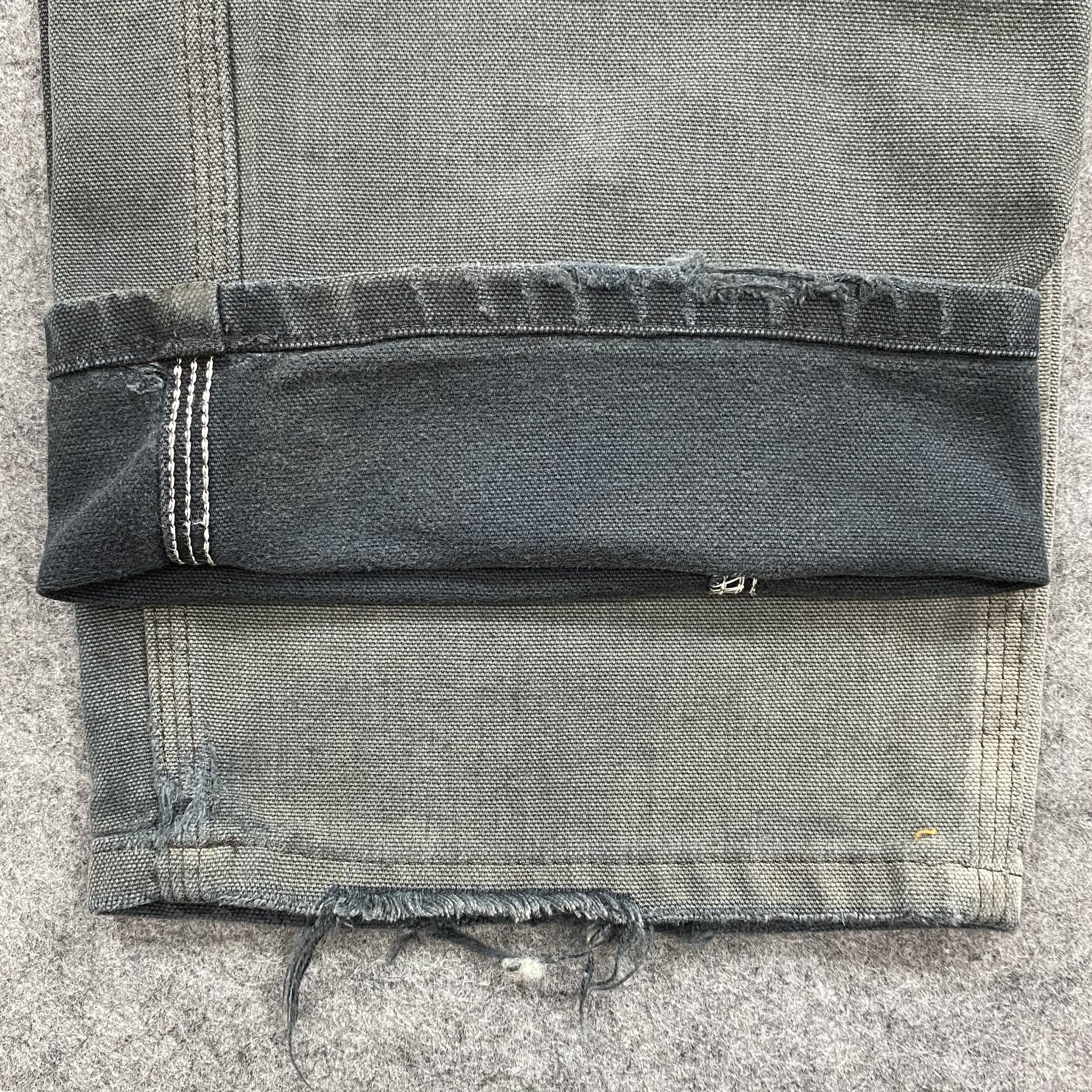 Carhartt Vintage distressed Carhartt double knee-CP343 Size US 31 - 12 Thumbnail