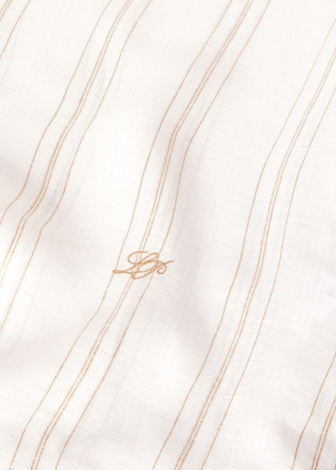 Loro Piana o1srvl11e0725 FAO0488 Mara Linen T-Shirt in White Size M / US 6-8 / IT 42-44 - 2 Thumbnail