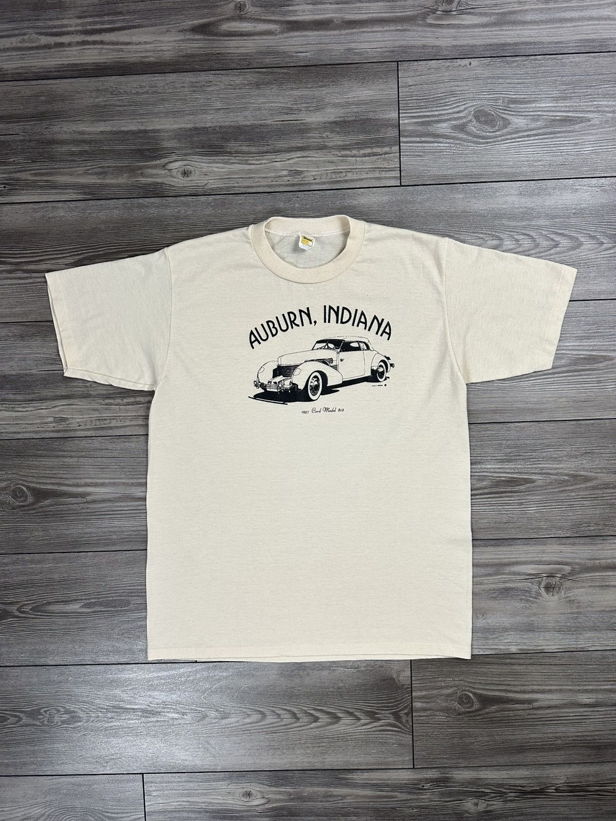 Velva Sheen Vintage 80’s Auburn Cord 812 Classic Car T Shirt Size US L / EU 52-54 / 3 - 1 Thumbnail